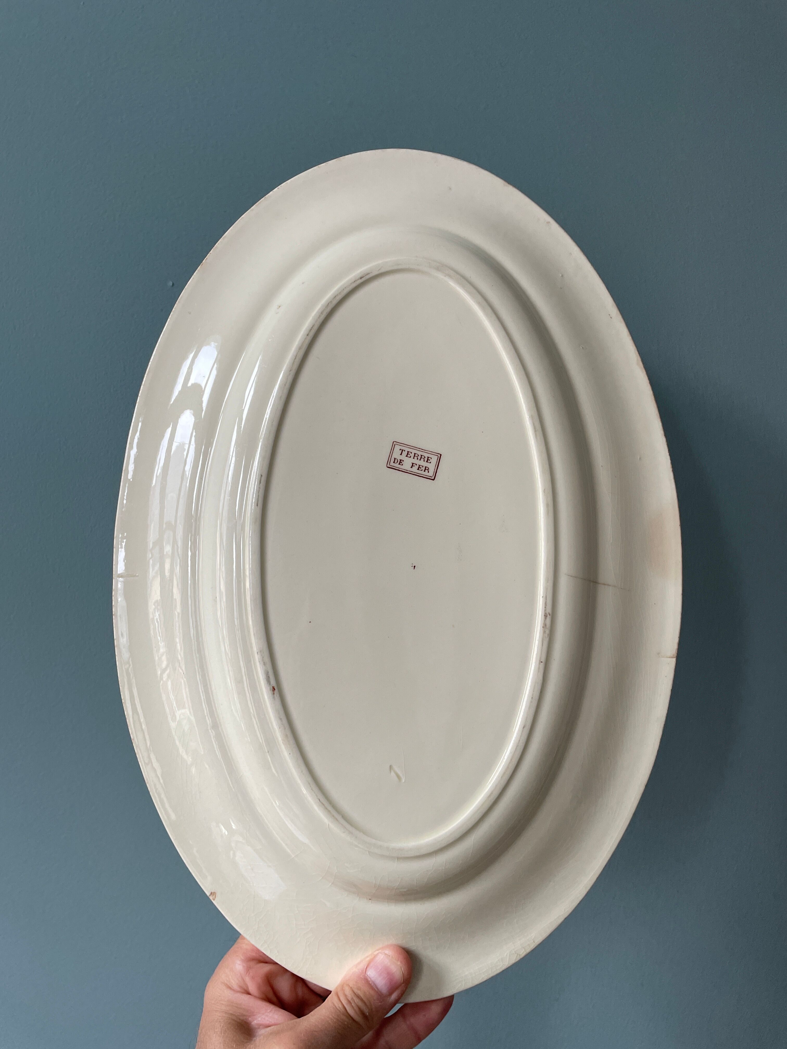 Oval flat iron earth, XIXth century