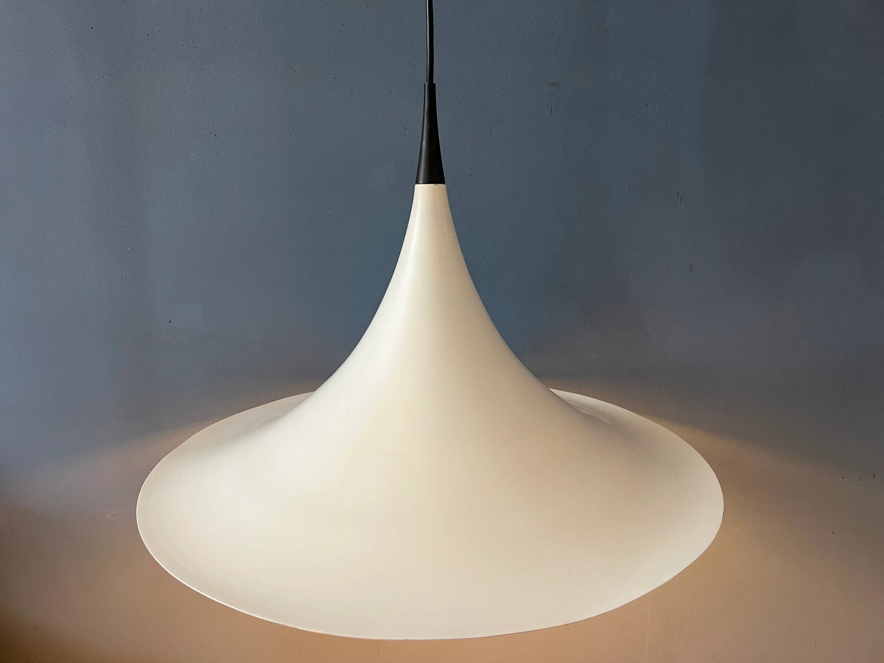 Suspension "witch's hat" white Danish Space Age Mid-Century
