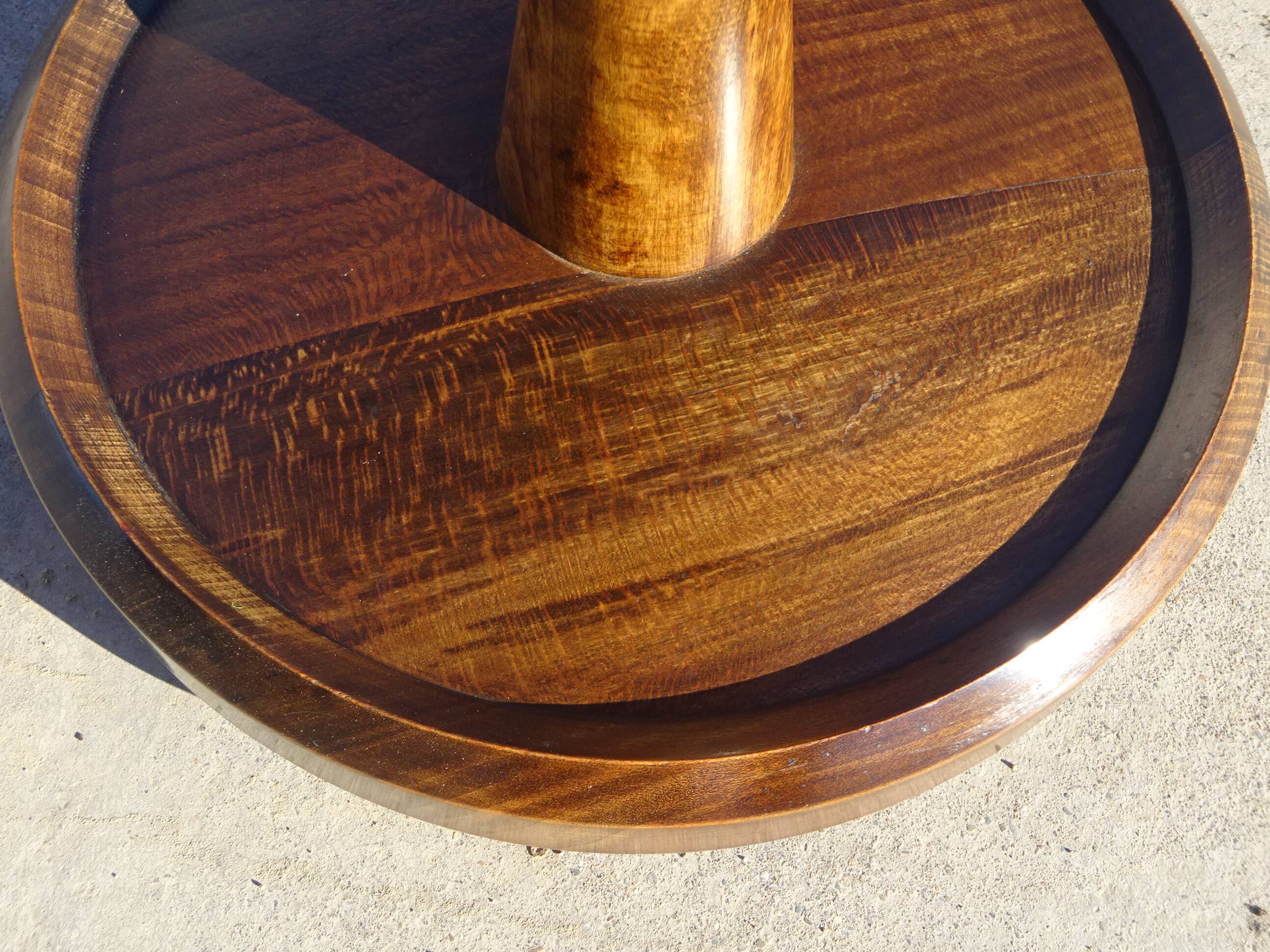 Solid wood pedestal table, Ø60cm