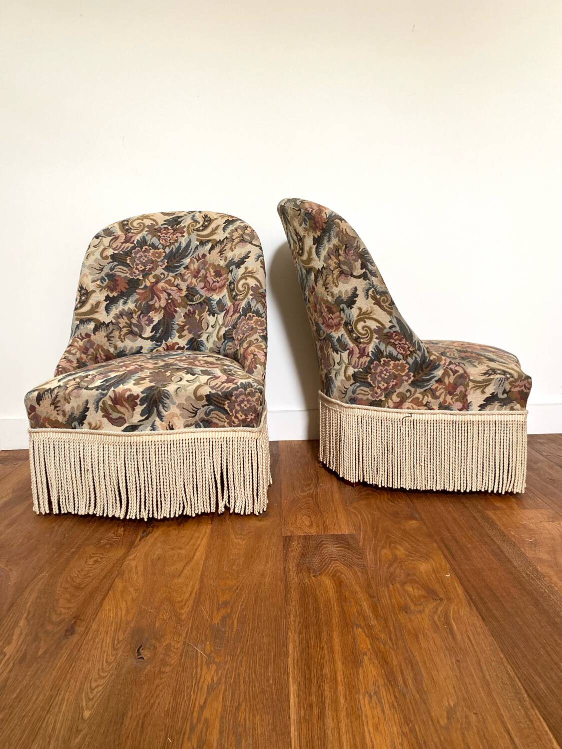 Pair of antique tapestry toad armchairs