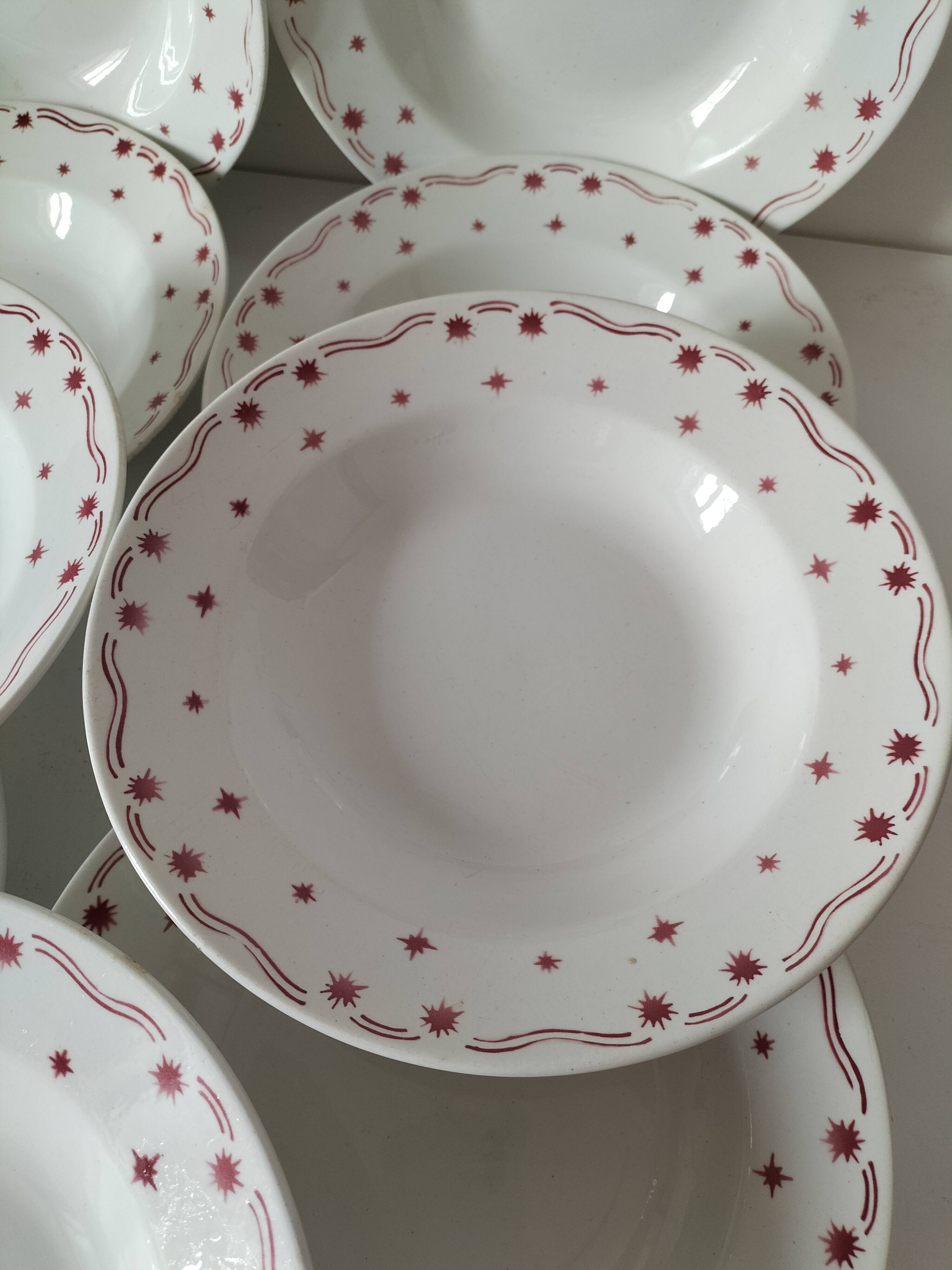 Céranrd Saint Amand plates star model