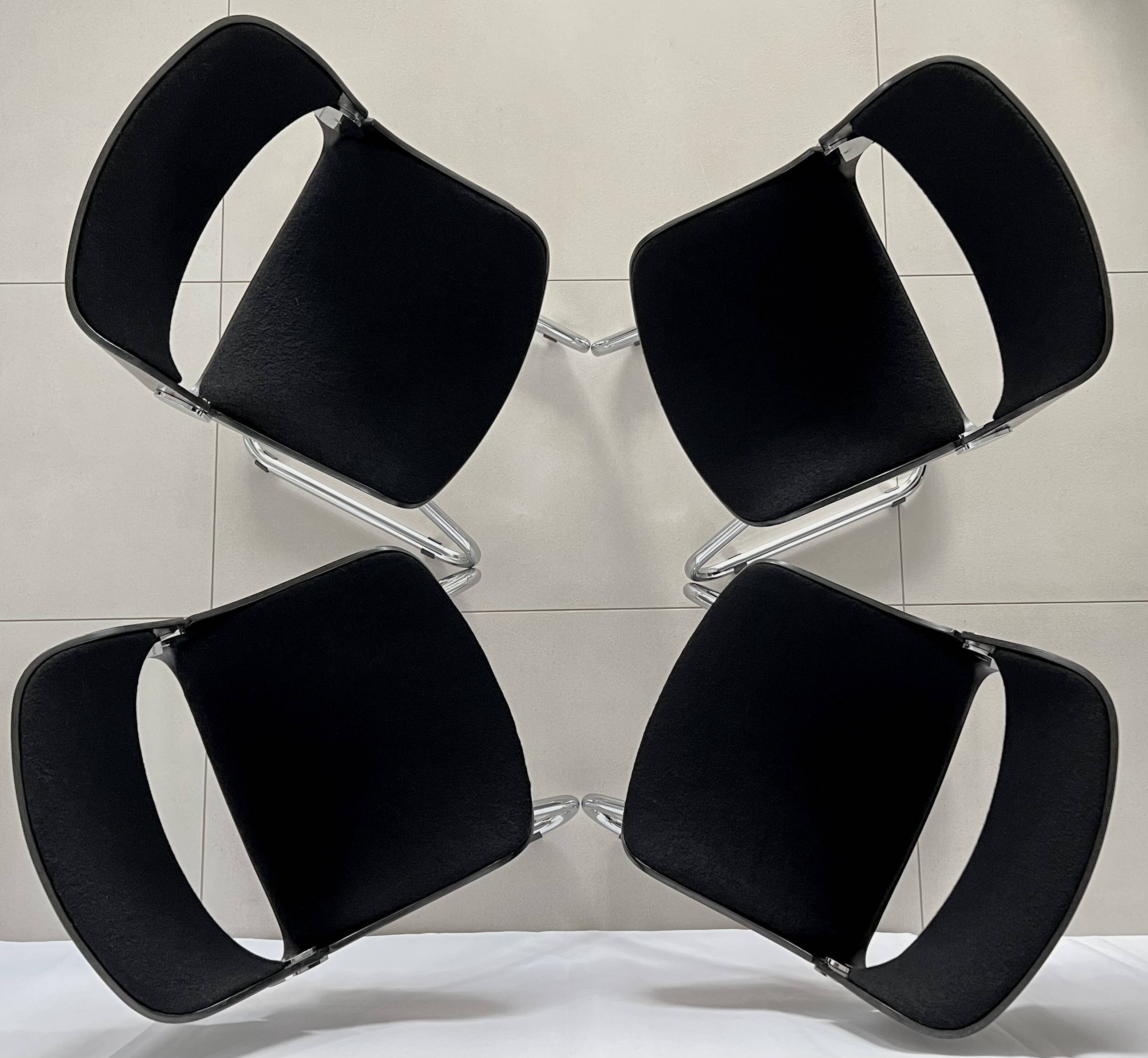 Baumann chair model Arpège attributed to Etienne Fermigier, France 1970s.