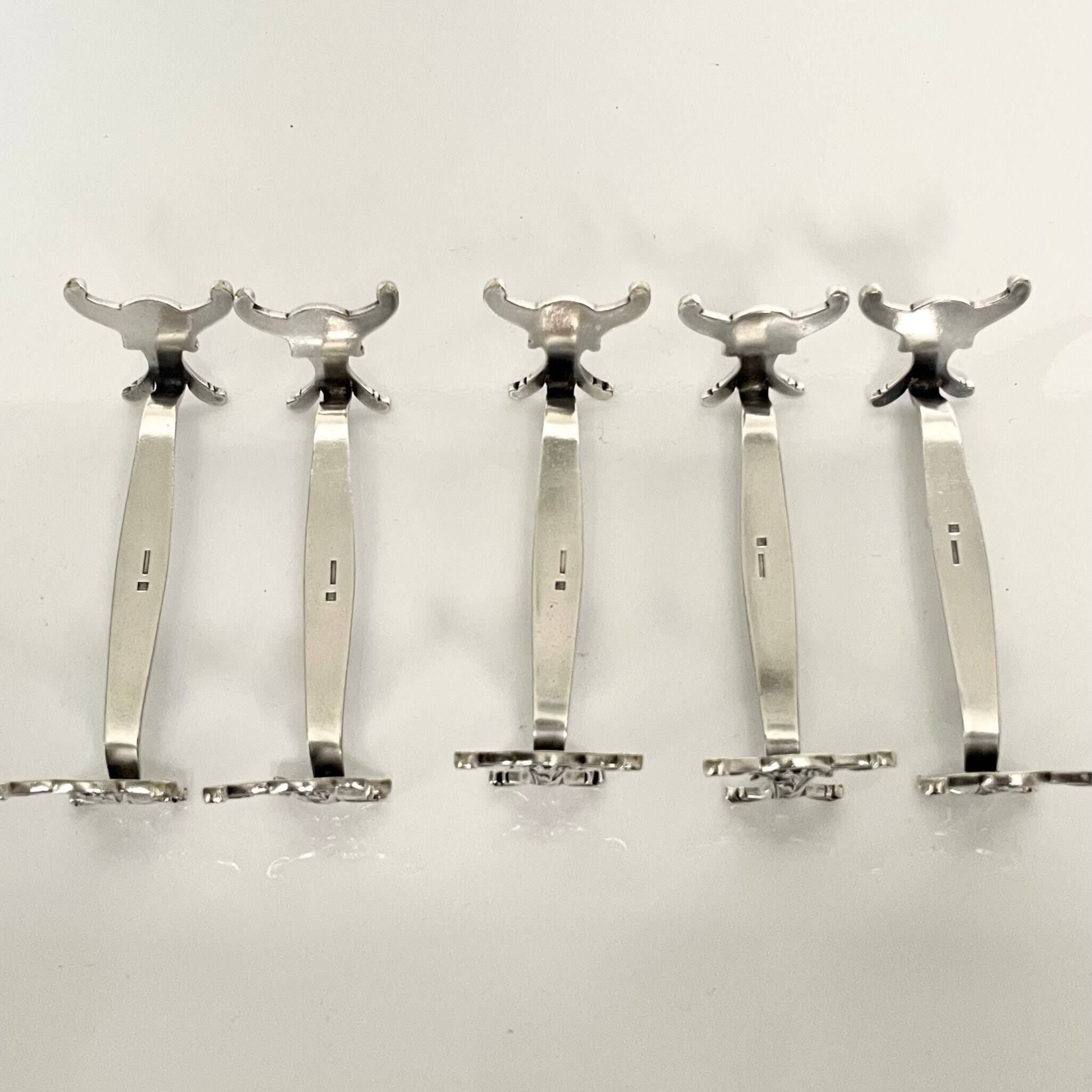 5 knife rests, "Chrysanthemum" model, from Maison Christofle