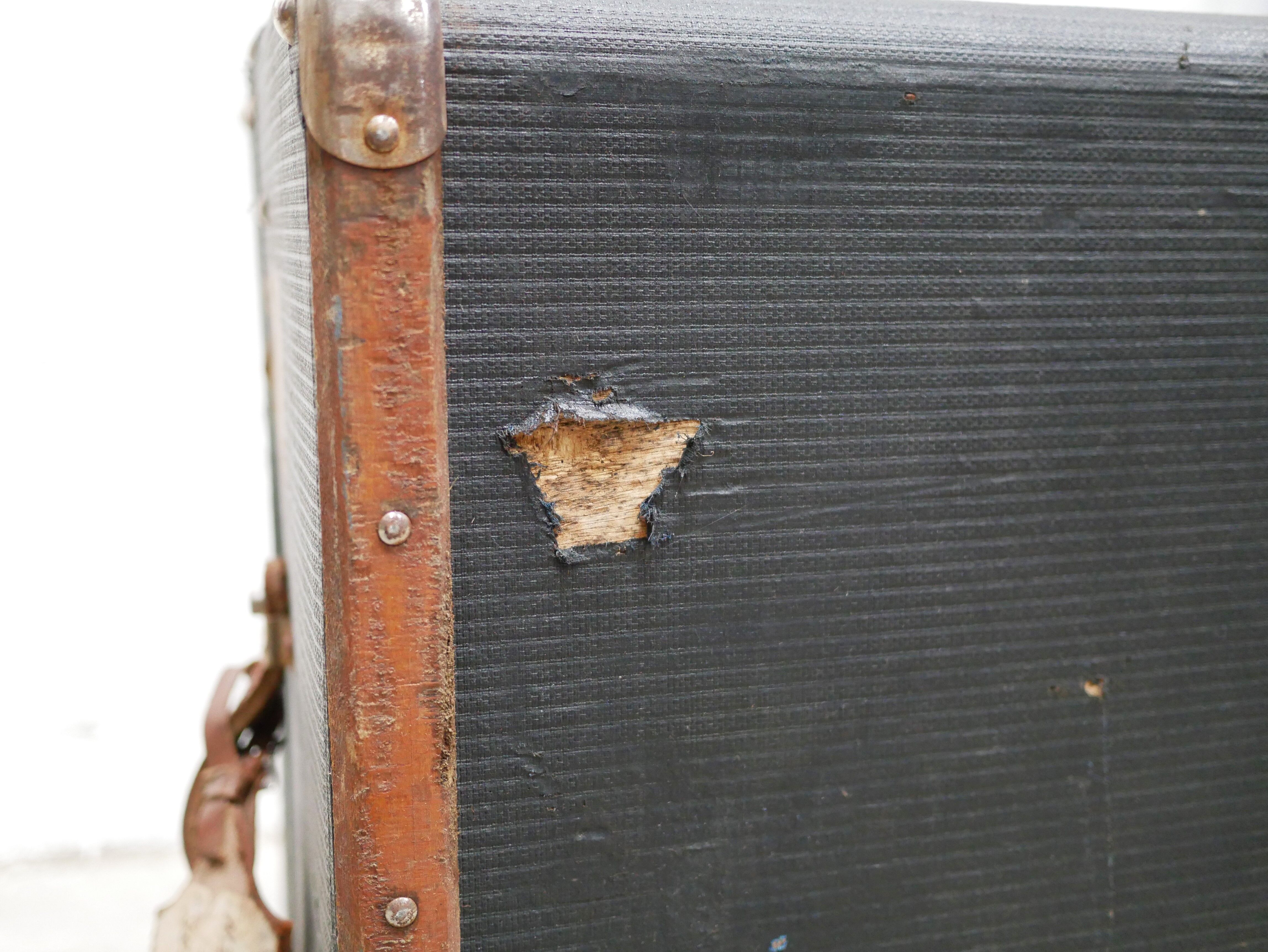 Vintage suitcase storage trunk