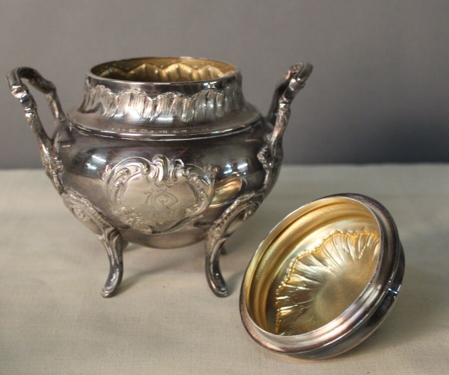 Coffee or tea service monogrammed cr silver metal