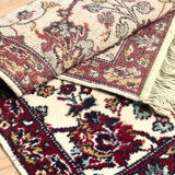 Small vintage oriental carpet - 133 x 60 cm