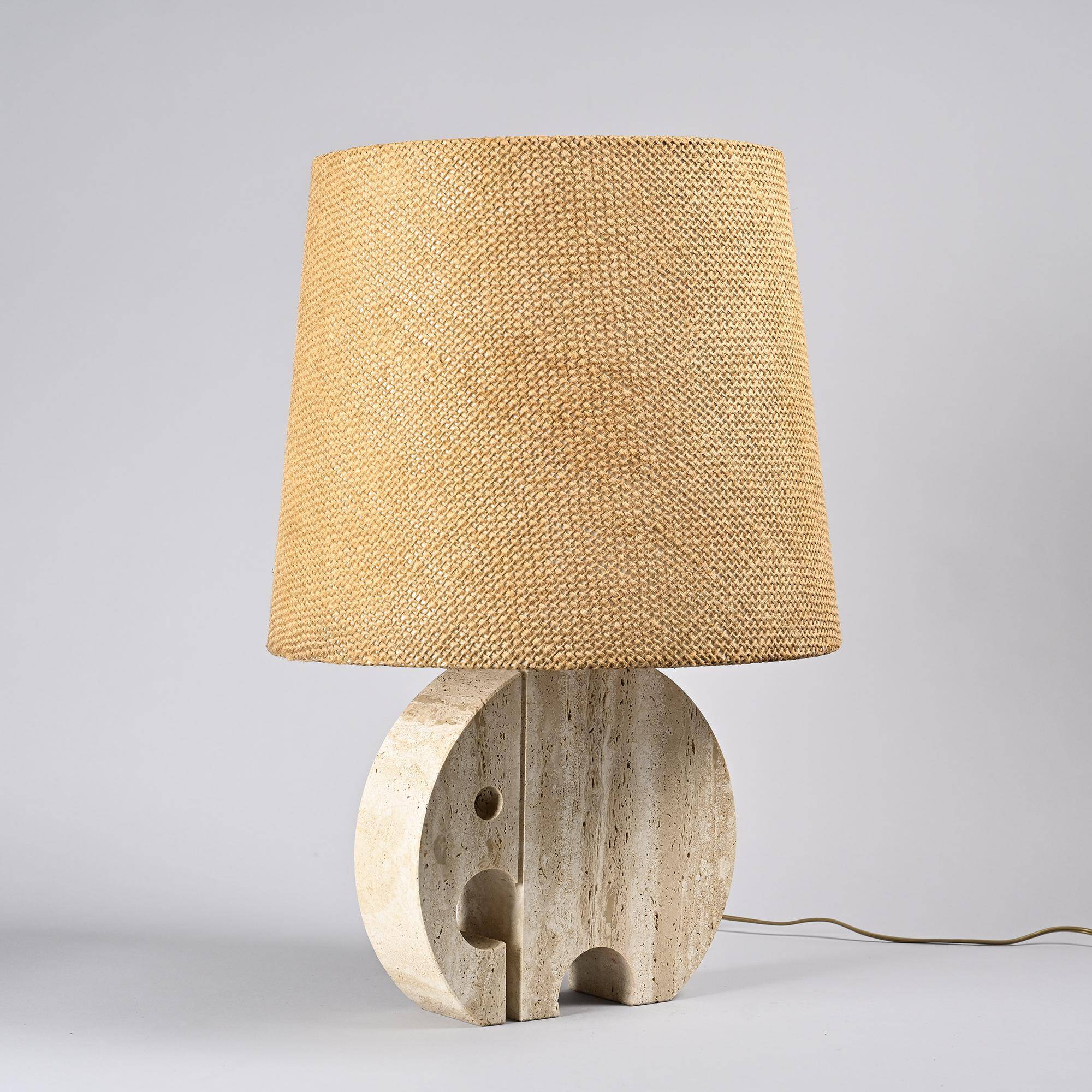 Paire de lampes de table "Éléphant" en travertin par Fratelli Mannelli, vers 1970