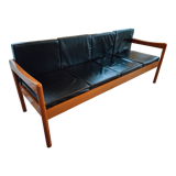Scandinavian sofa 4 places in leather and cherry wood