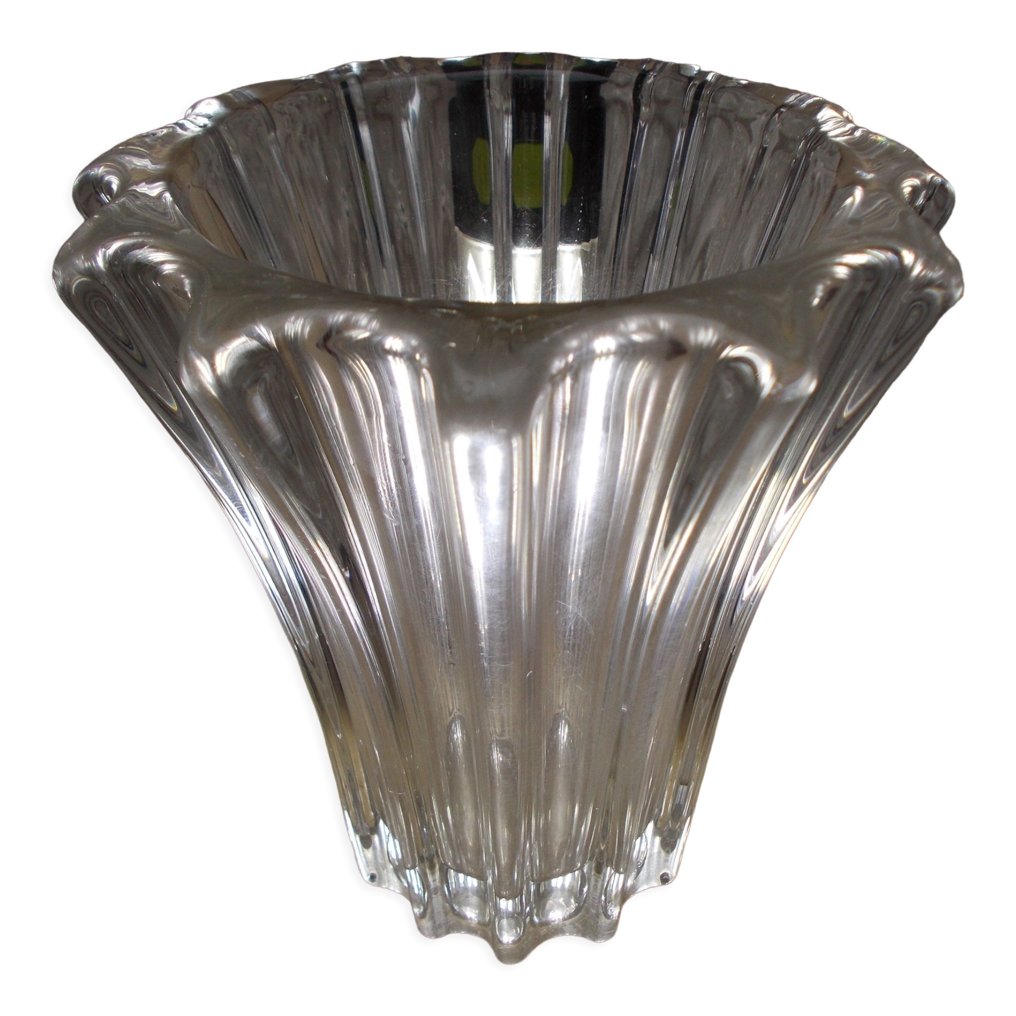 Crystal vase signed Pierre d' Avesn