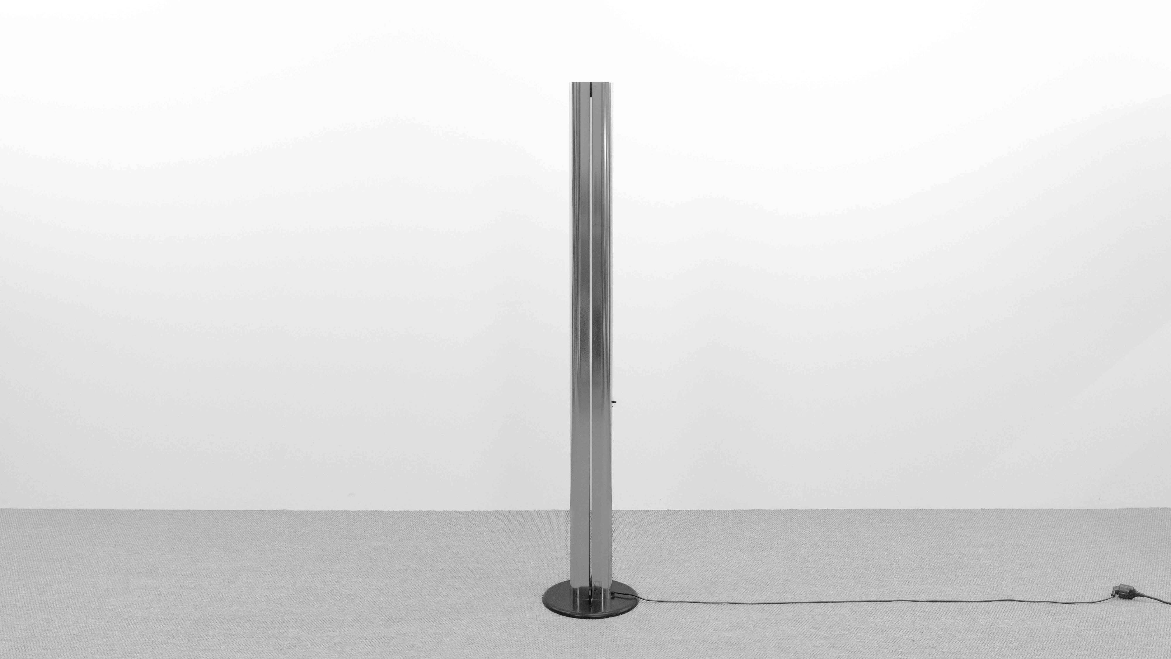 Megaron Terra Floorlamp in chrome by Gianfranco Frattini for Artemide