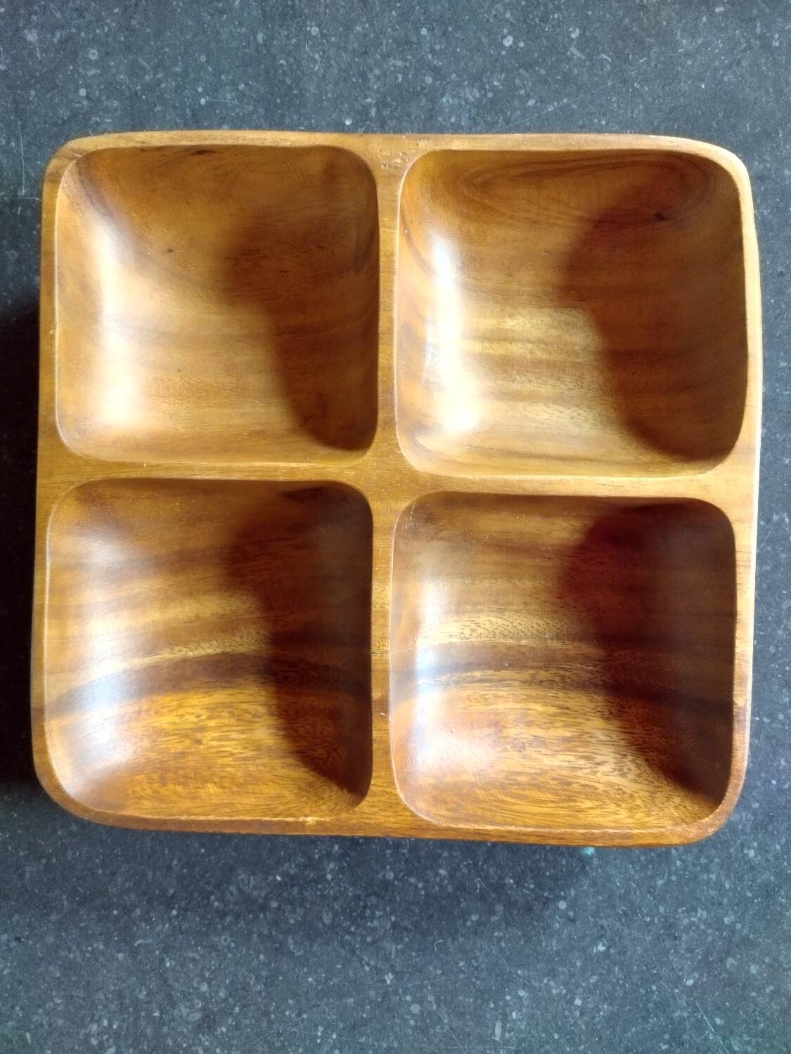 Vide poche plat apéritif bois