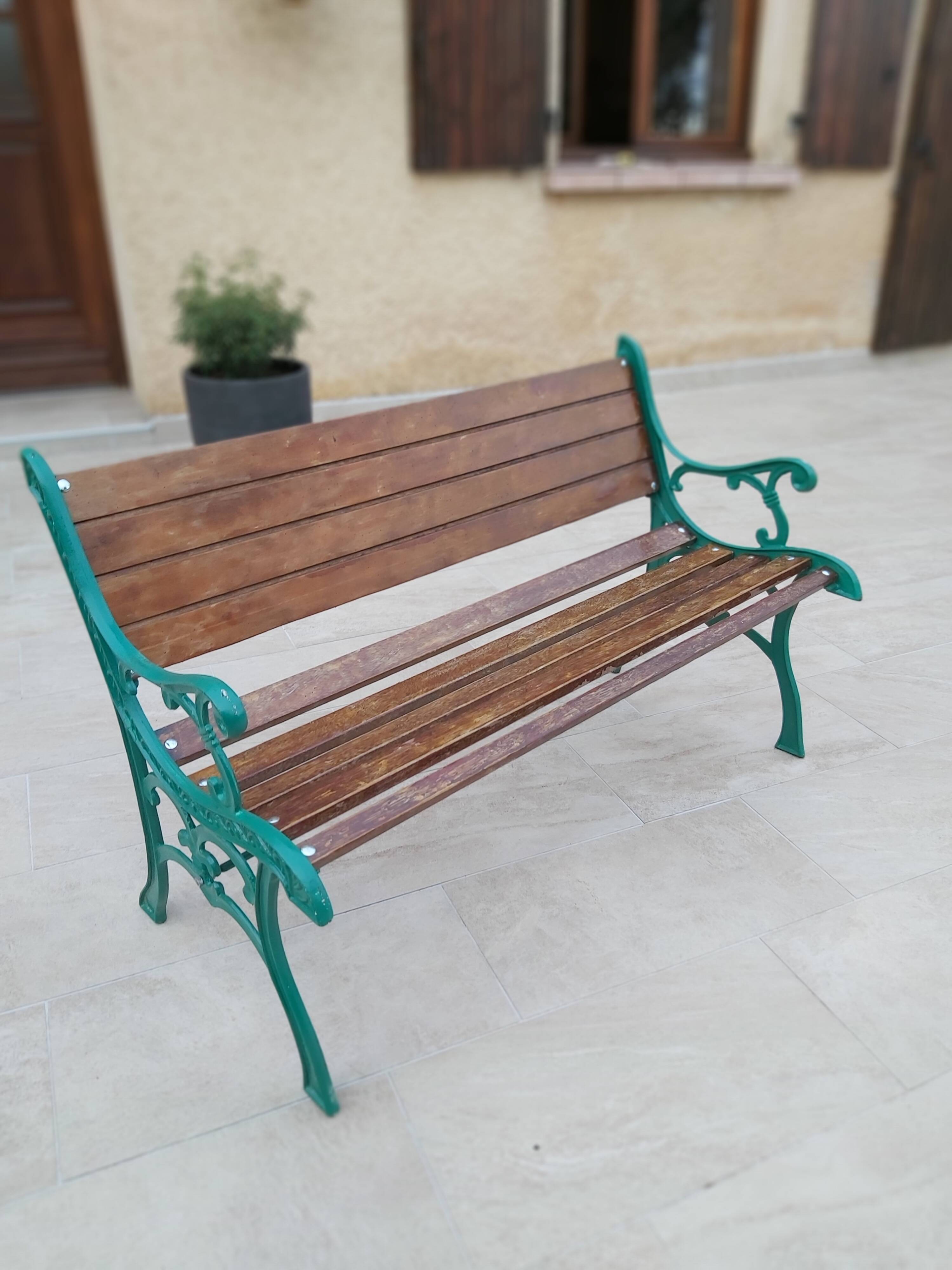 Garden bench