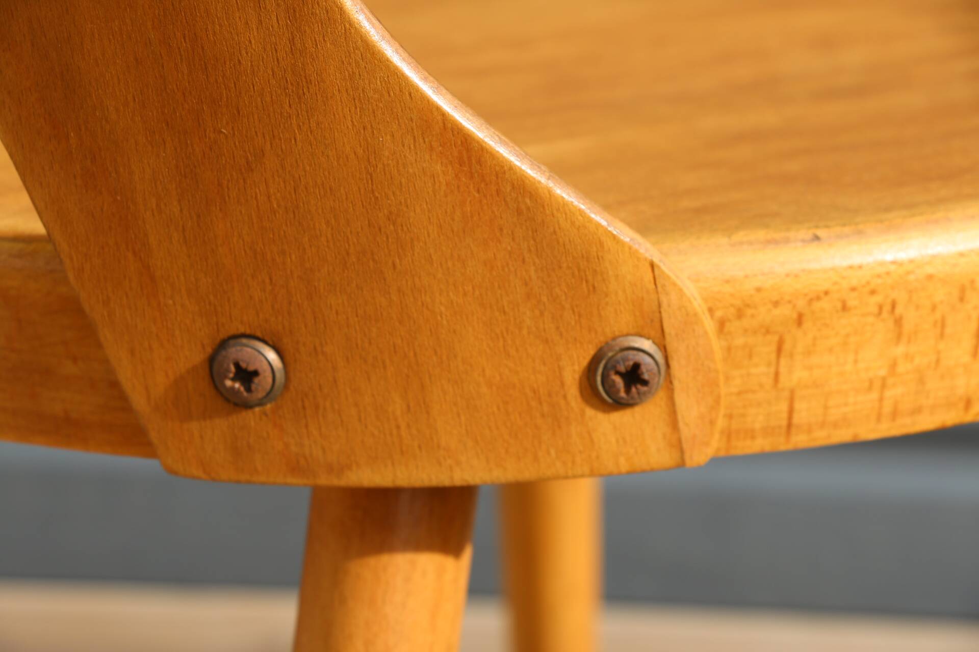 5 chaises baumann « dove »