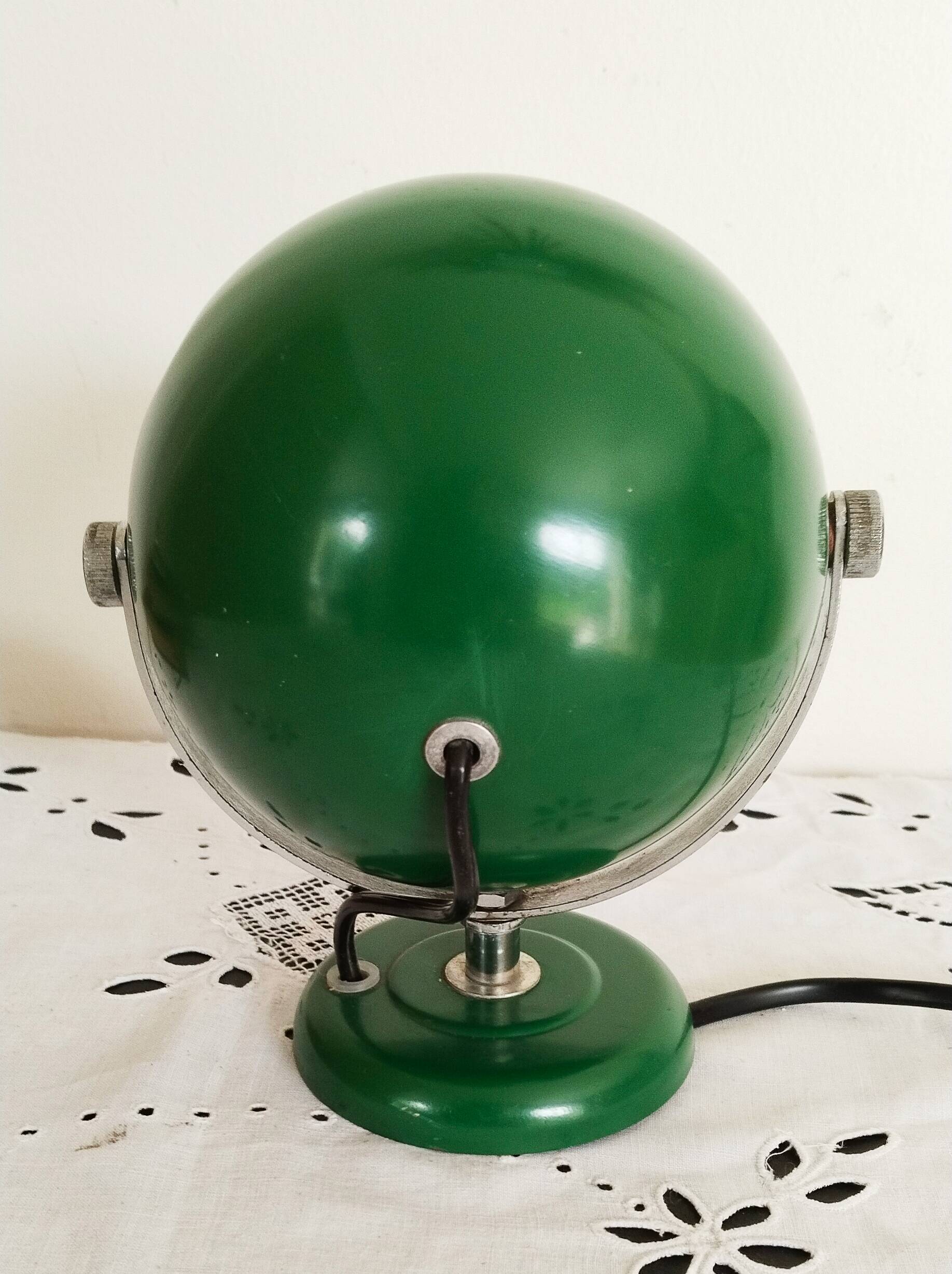 Green "Eye Ball" ball lamp