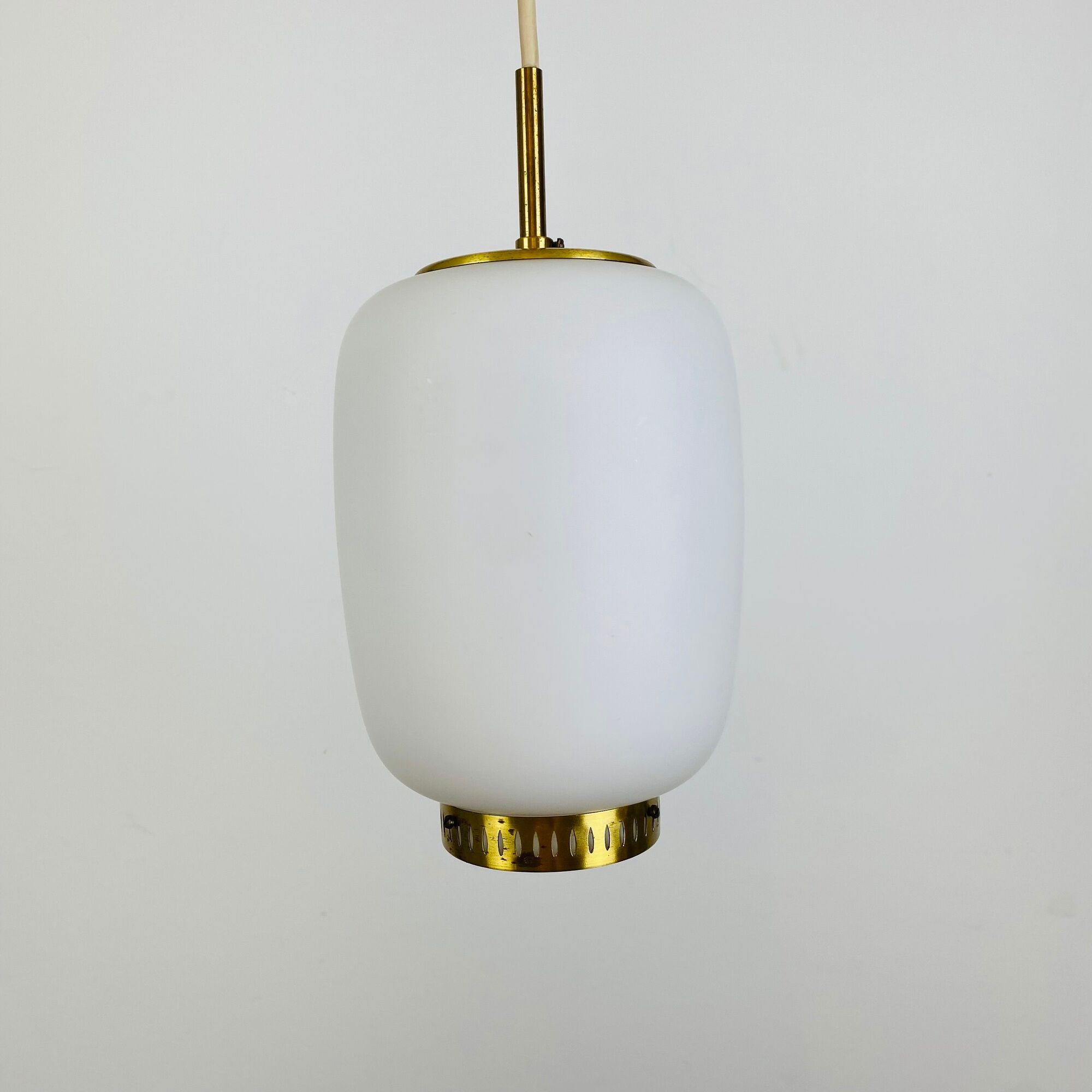 Scandinavian suspension Kina by Bent Karlby for Lyfa 1960 opaline brass