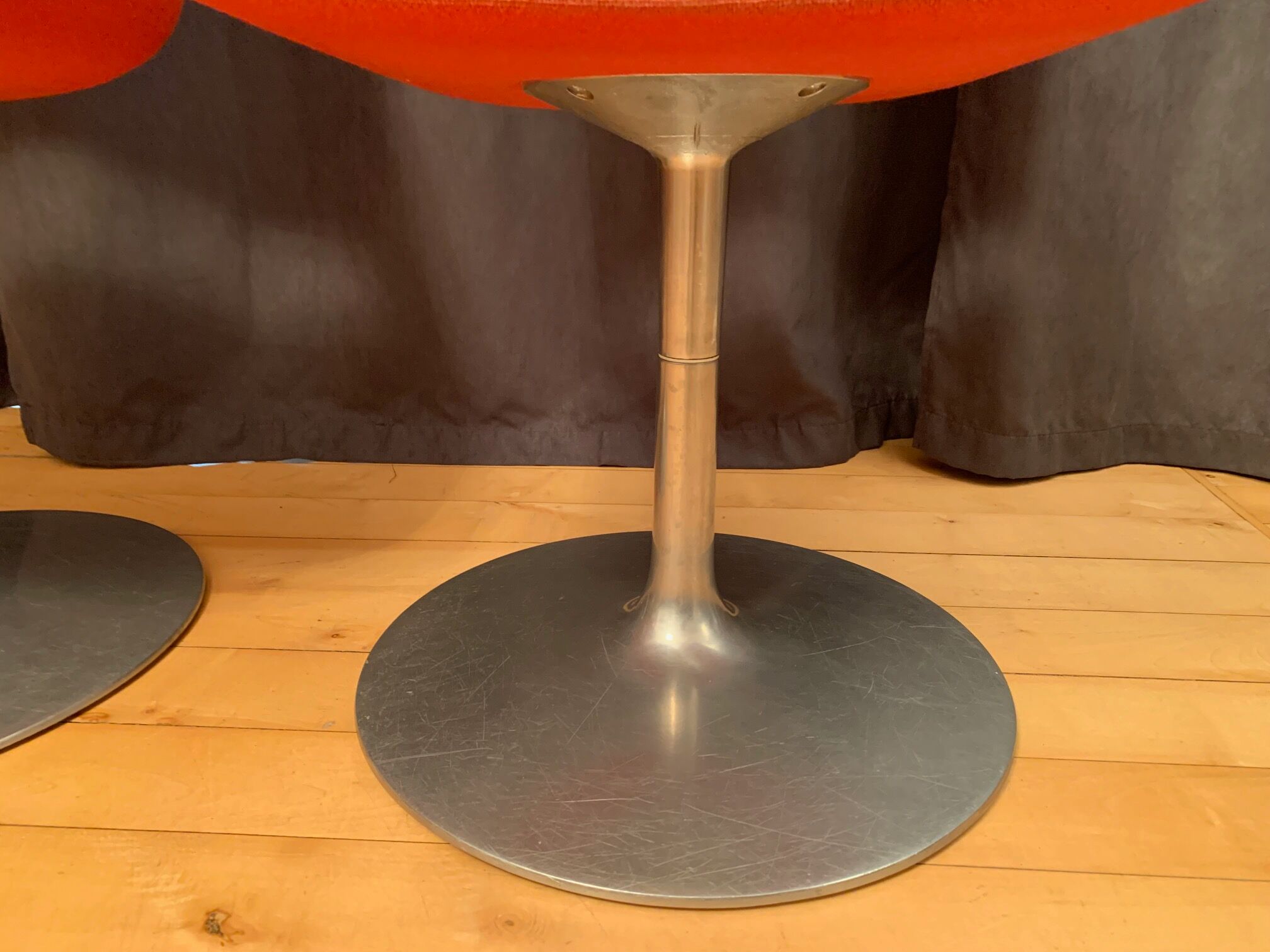 Pair of "Polaris" swivel chairs, exclusive, by Eero Aarnio, Asko Export, Finland, 1970s.