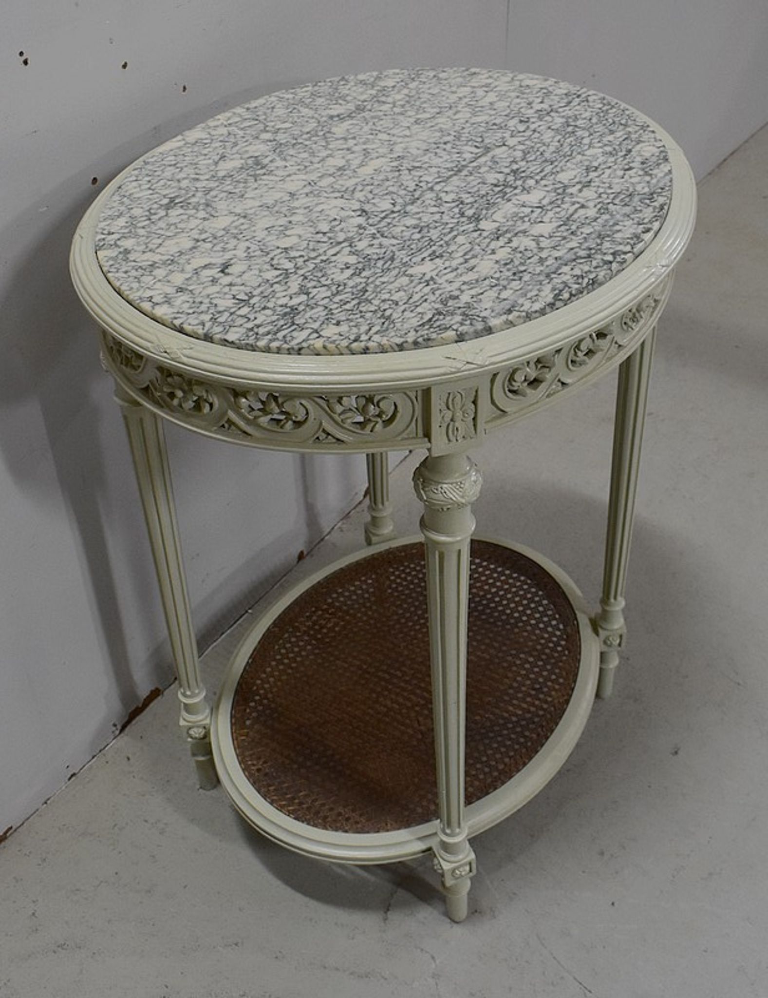 Guerin in Wood Réchampi and Cannage, Louis XVI style - 1920