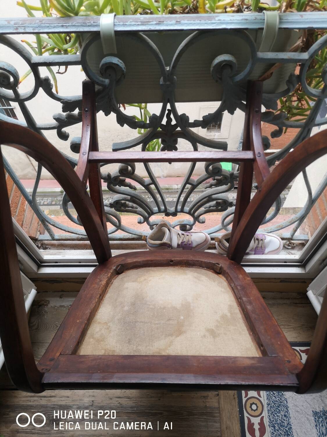 Chair by J Hoffman in curved wood from the 1900s