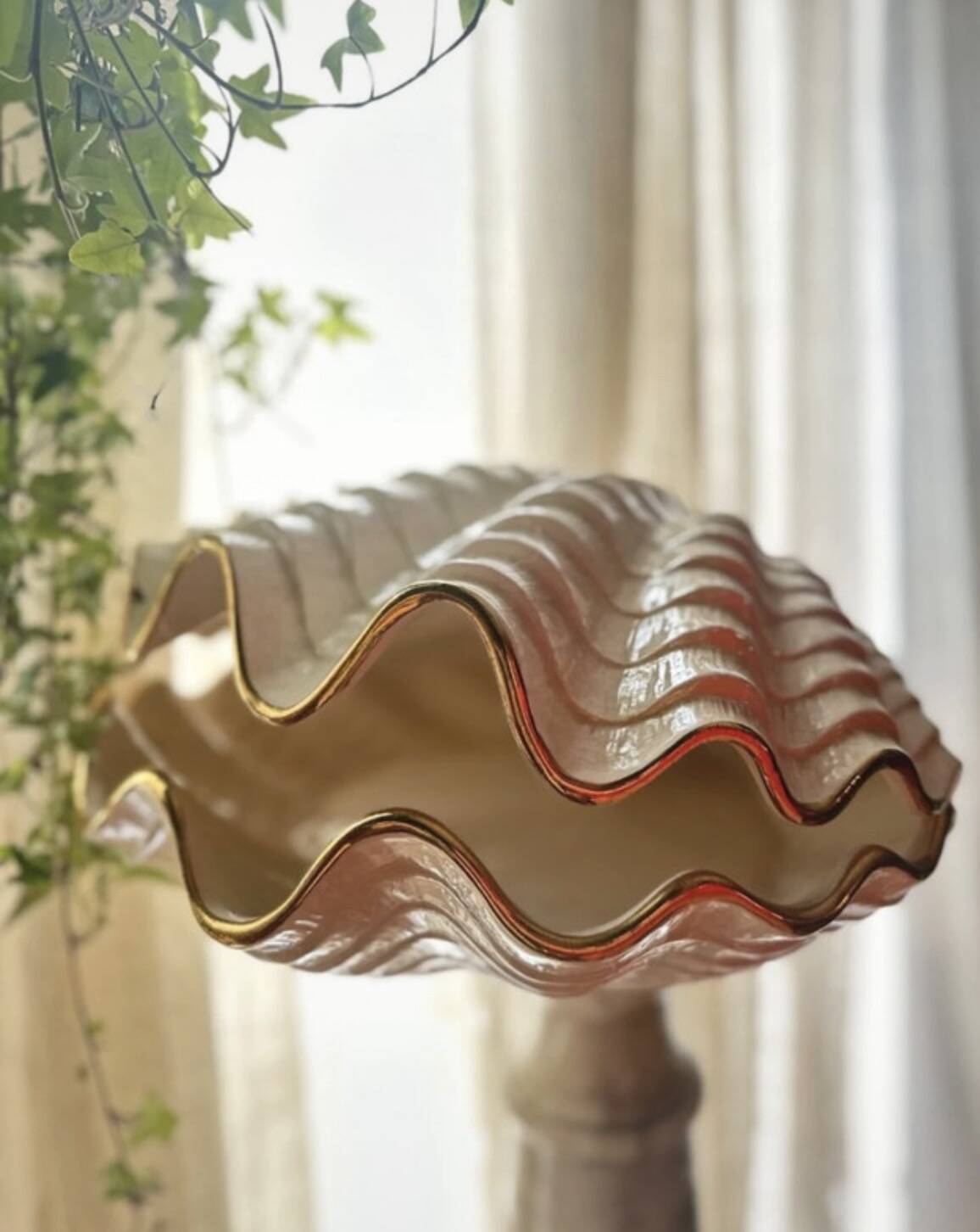 Paire de lampes en céramique nacrée en forme de coquillage, BON DÍA, années 60