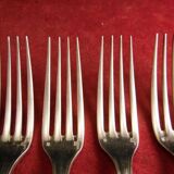 Service of 12 table forks in silver metal Christofle chevron model