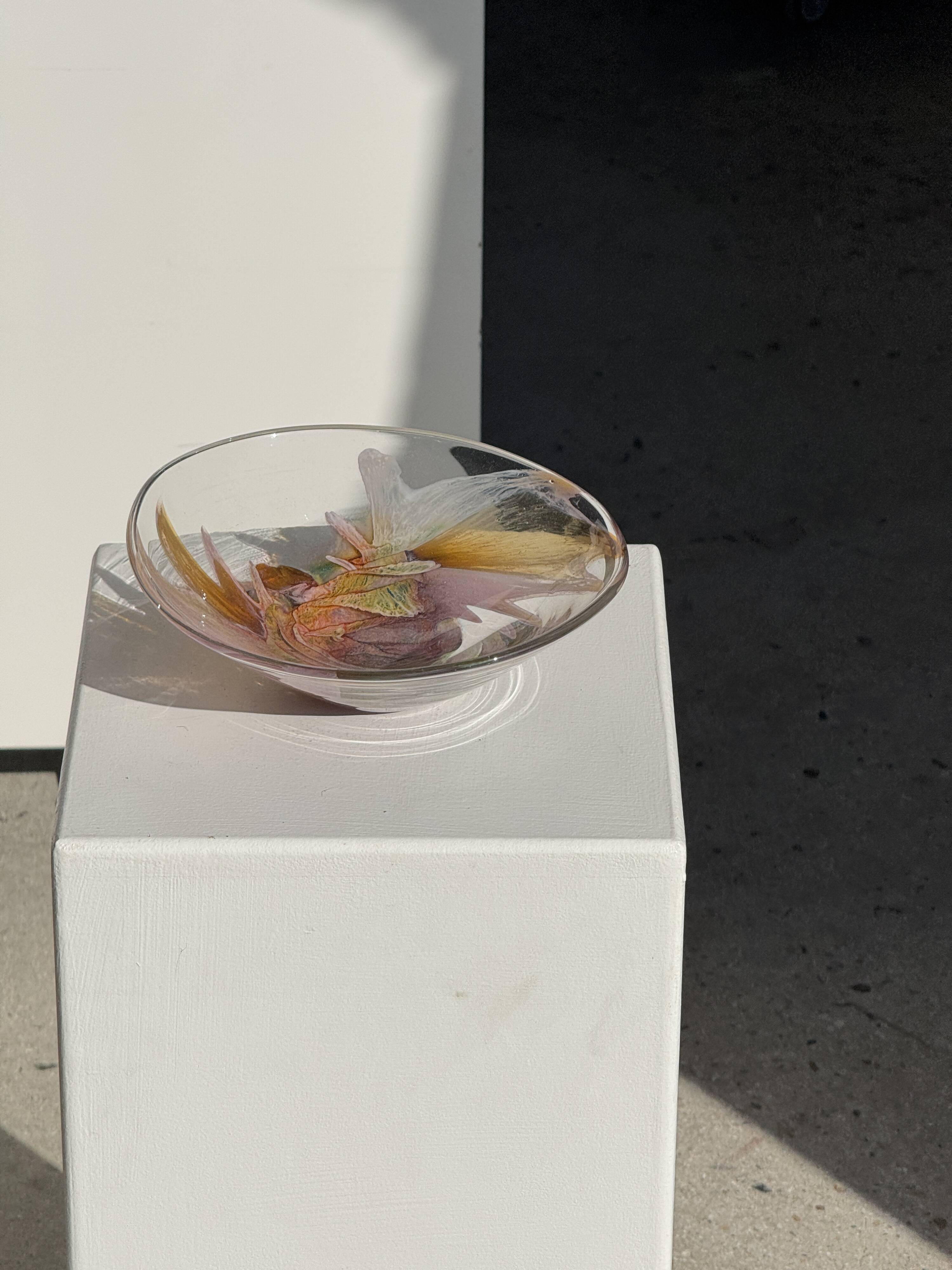 Contemporary pink blown glass bowl Carlos Vieira D21