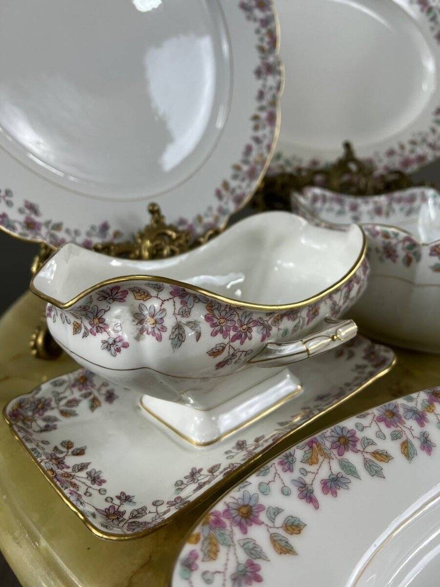 Pillivuyt & cie porcelain service 59 pieces, 19th century