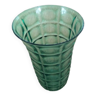 Green vase