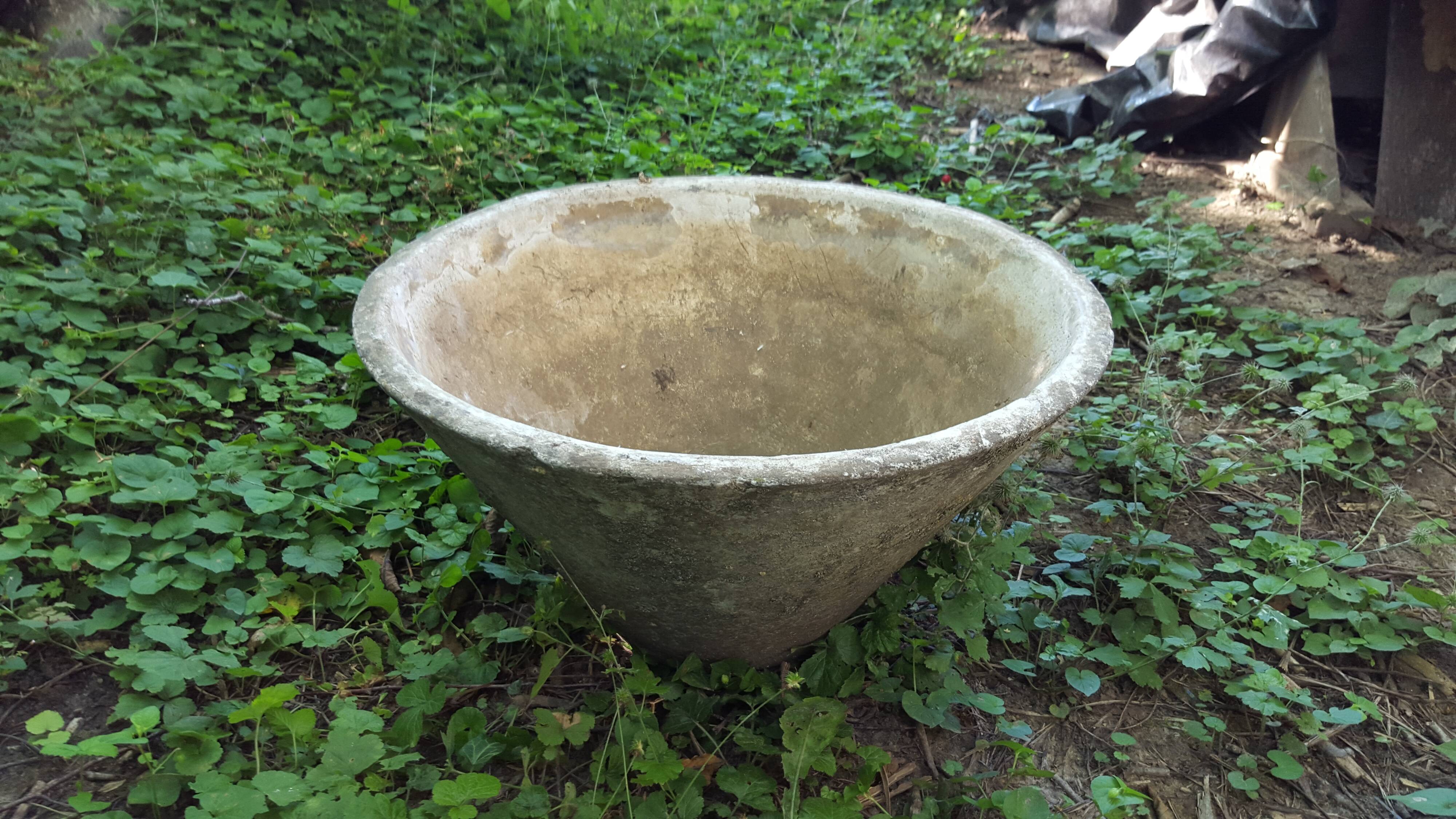 Jardinière de forme cônique Willy Guhl, années 50