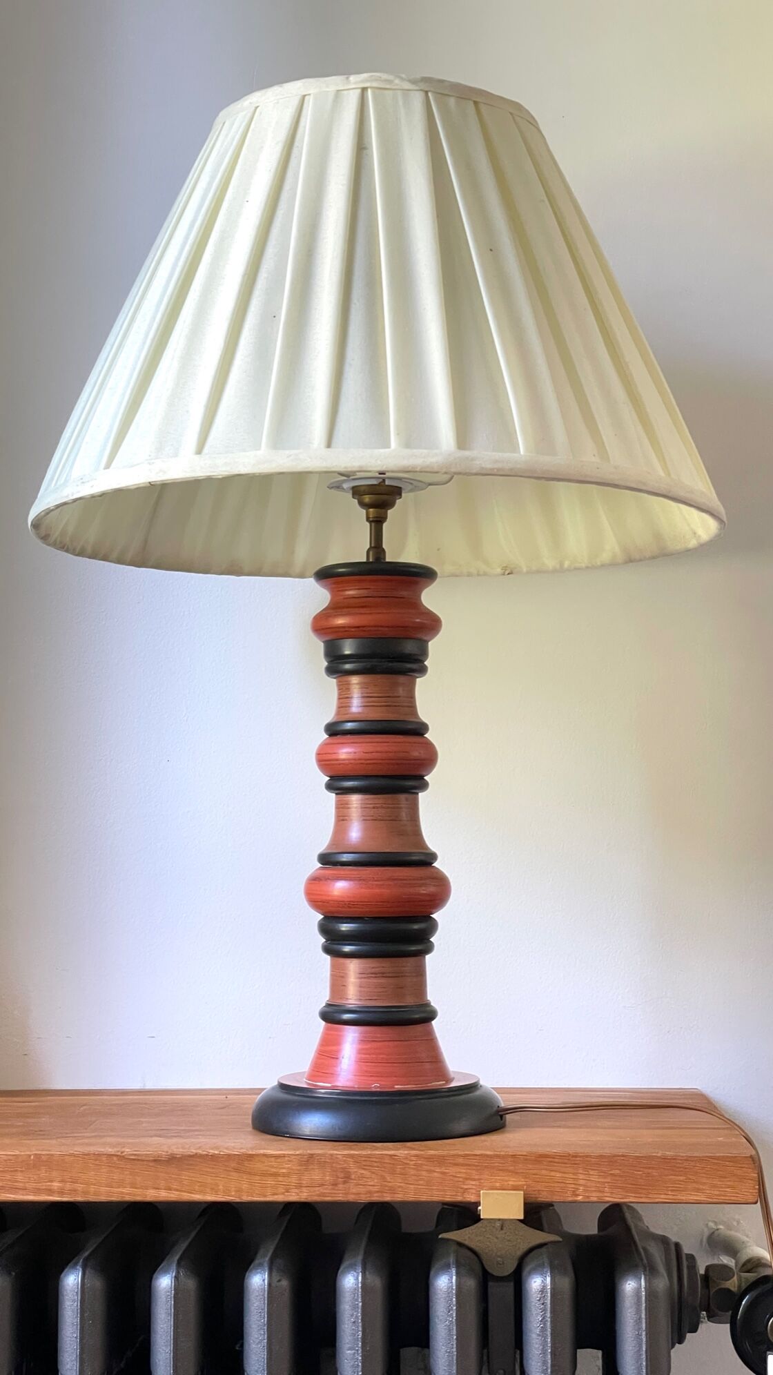 Vintage Italian turned wood lamp