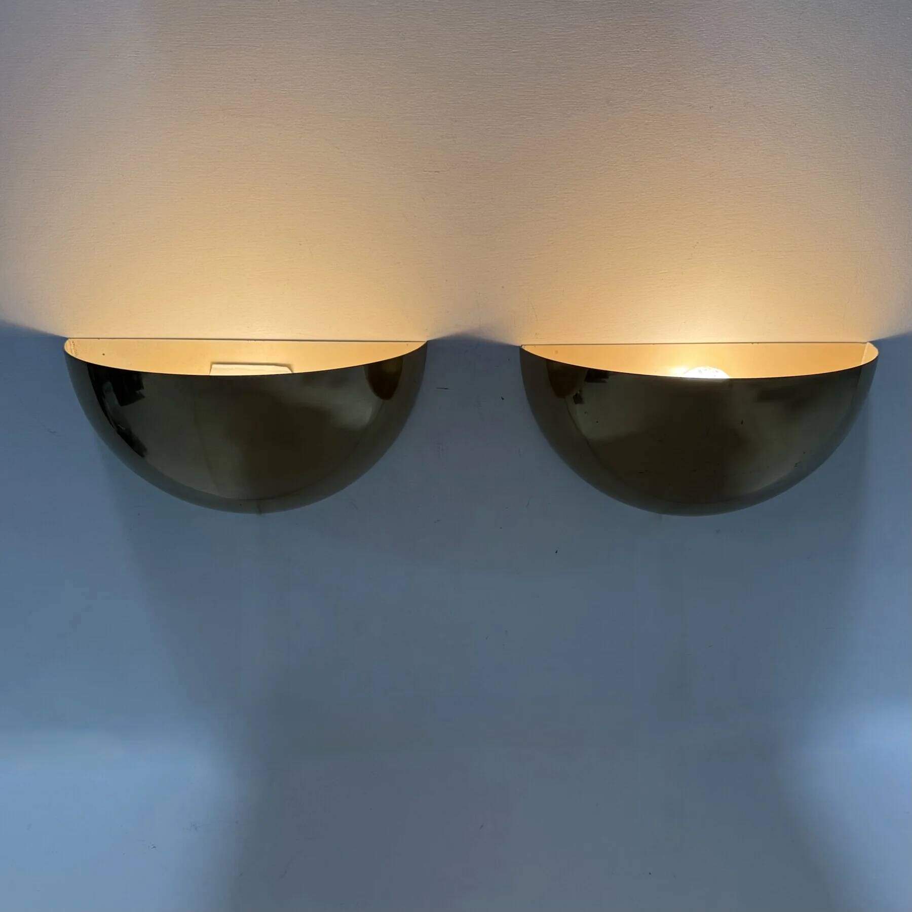 Mid-century pair of brass wall light sconces, 1970s