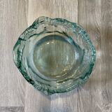 Petit pot en verre à forme libre et organique