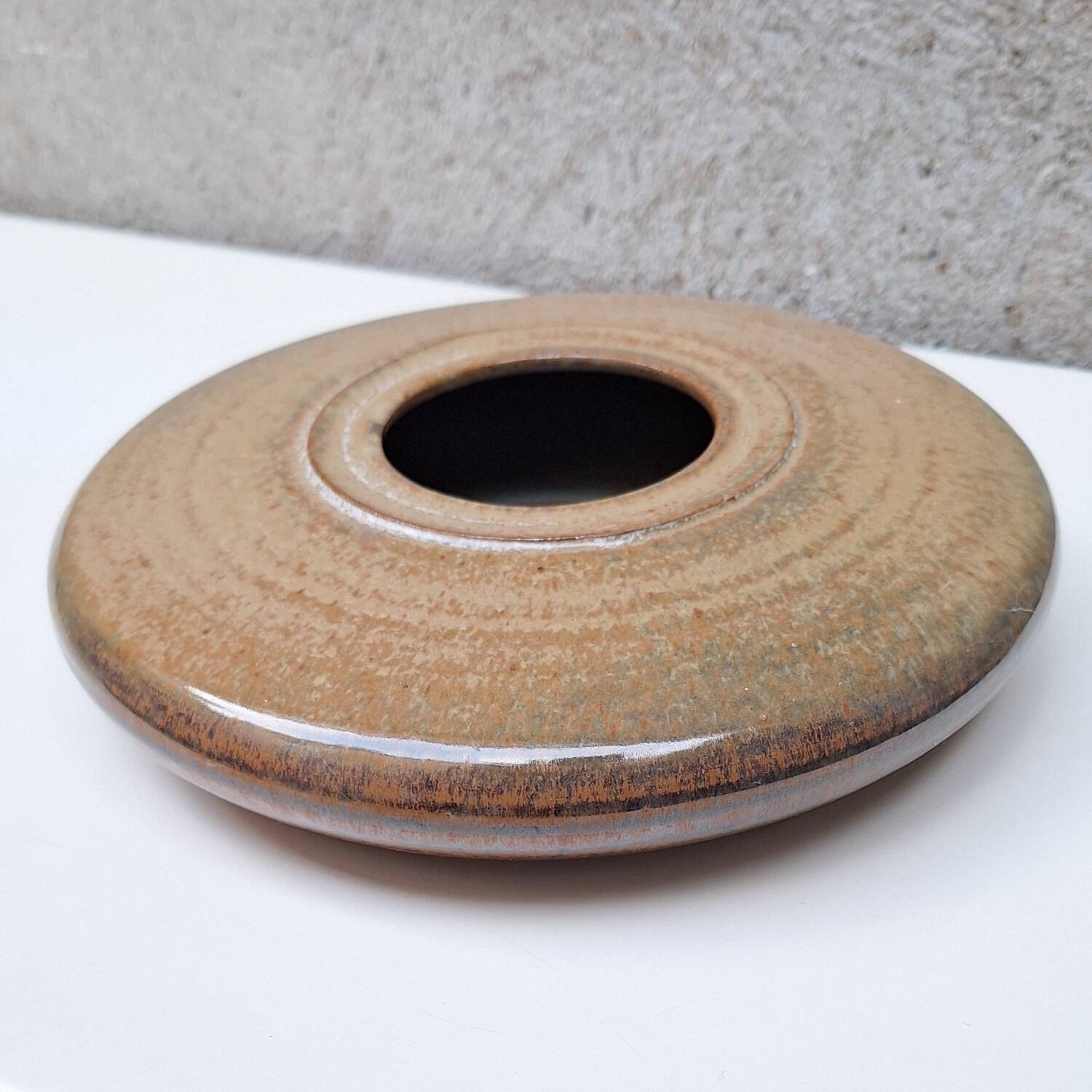 Flat ceramic vase by Nadia and Alain Pinel