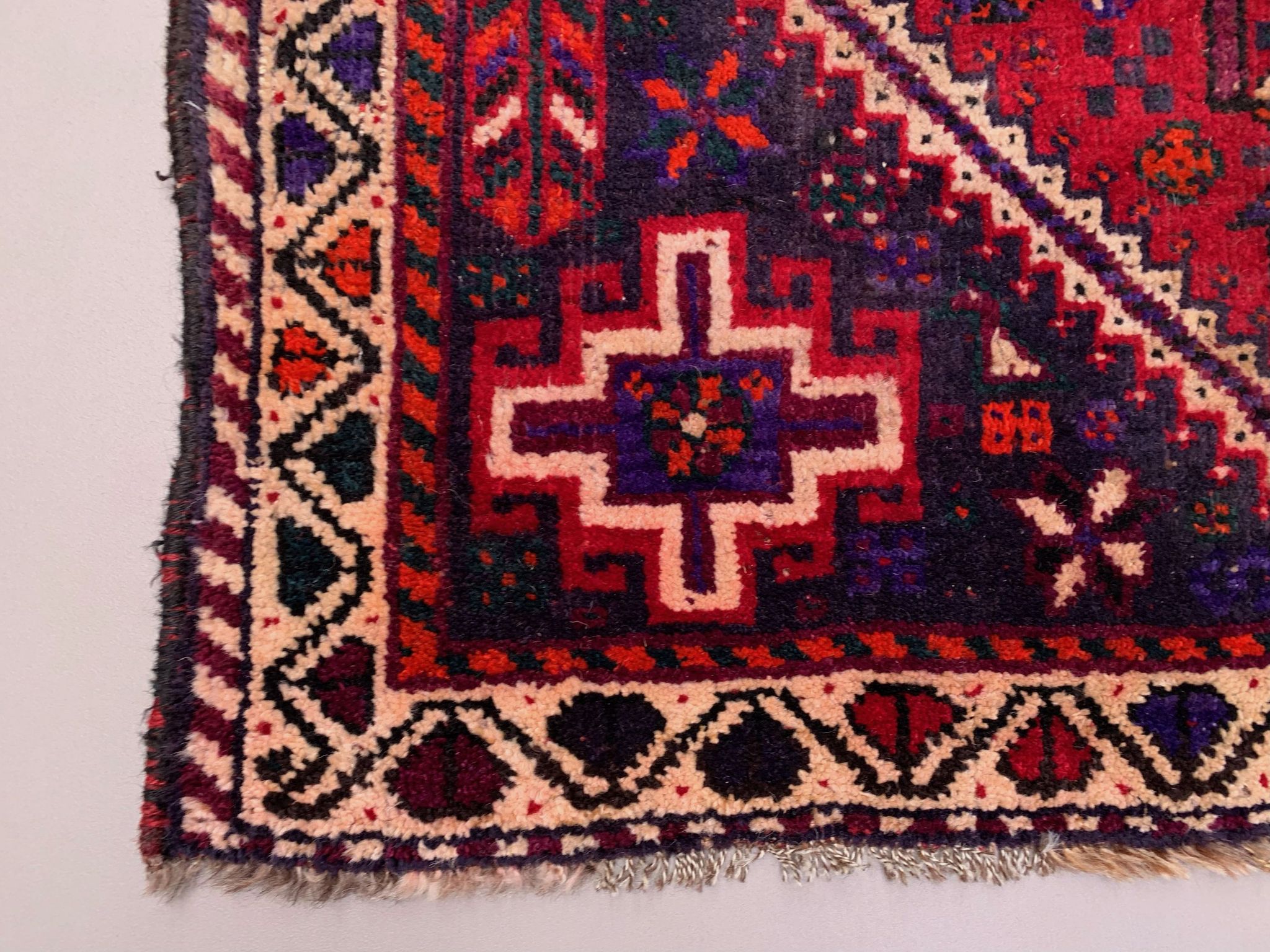 Vintage tribal rug 160x117 cm wool oriental handmade rug red, medium