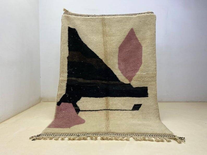 Handmade pure wool Atlas rug, size 200x300 cm.