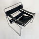 Fauteuil Wassily design Marcel Breuer