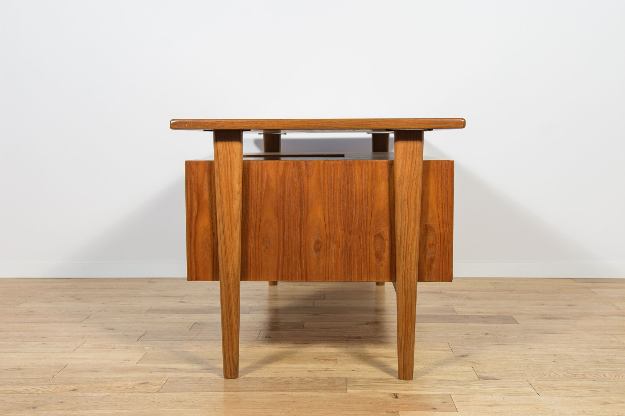 Mid-century freestanding teak desk by Kai Kristiansen for Feldballes Møbelfabrik, 1960s