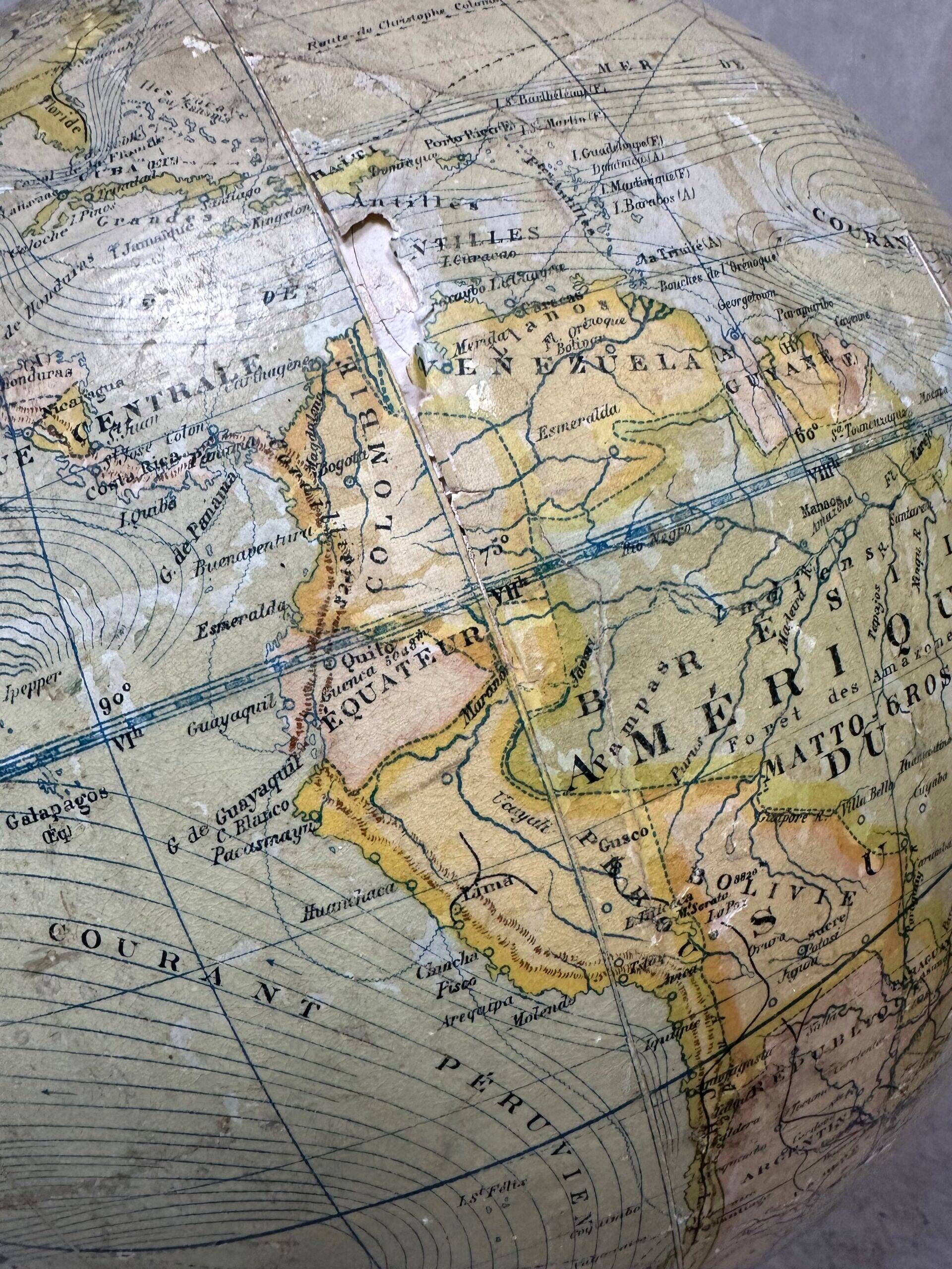 Globe ancien – Windels (plâtre)