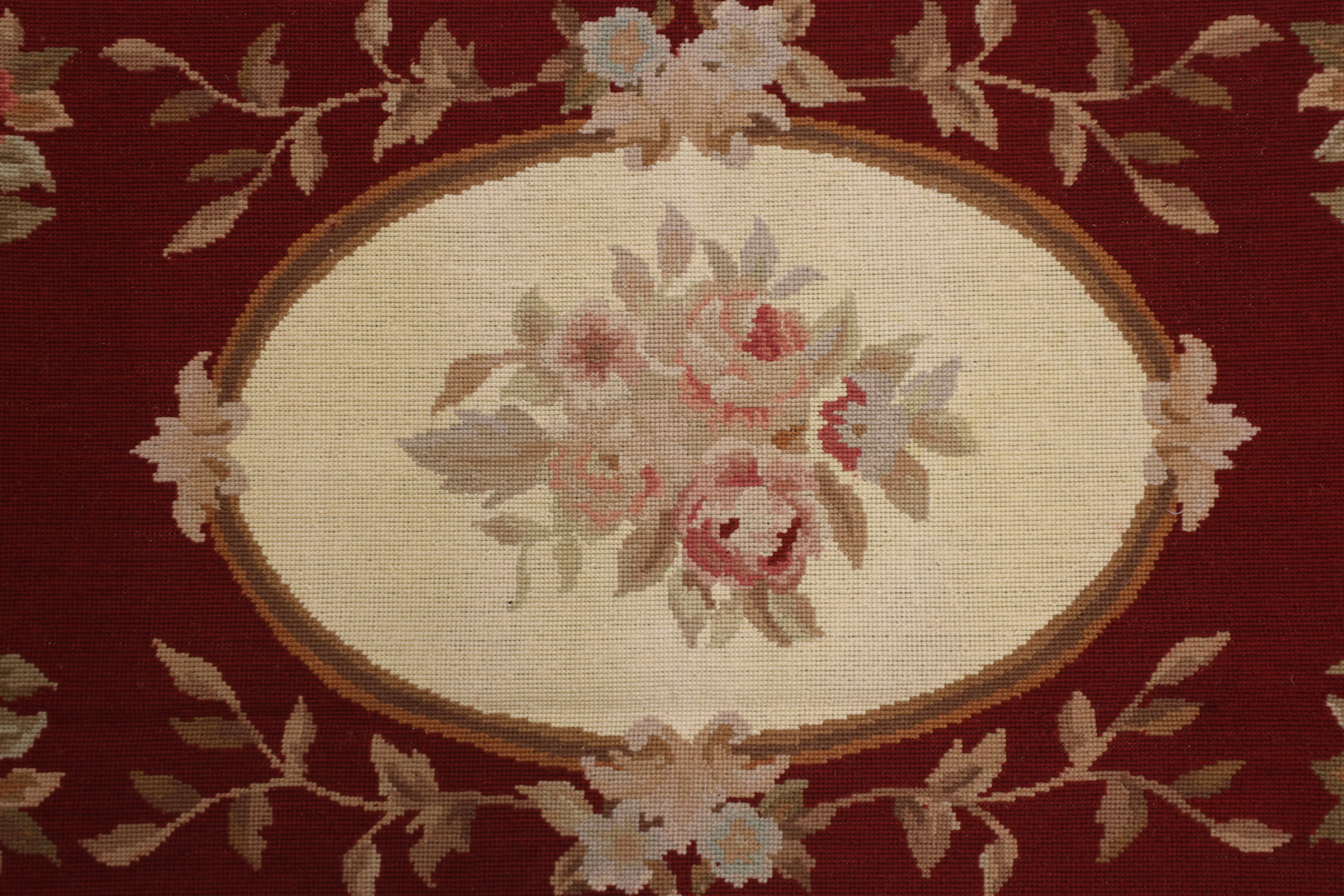 New handmade floral red wool needlepoint tapestry area rug- 91x152cm