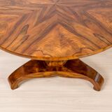 Biedermeier Period Round Walnut Table, Germany, circa 1840