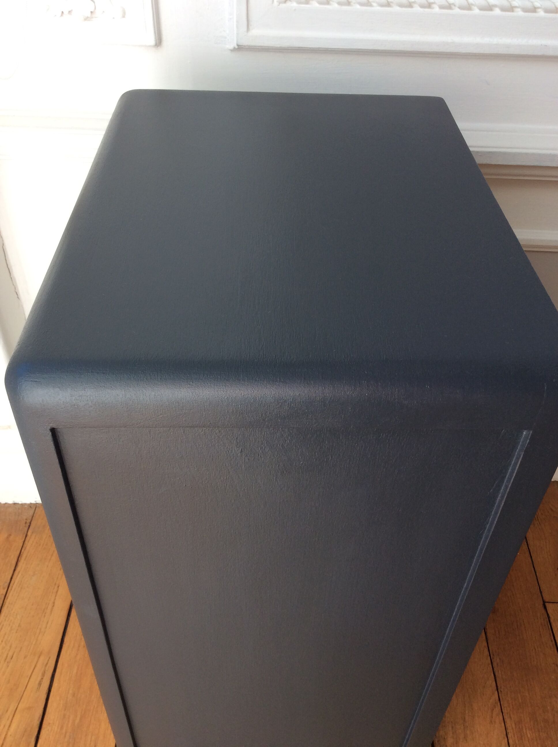 40s-set-up-grey bedside table