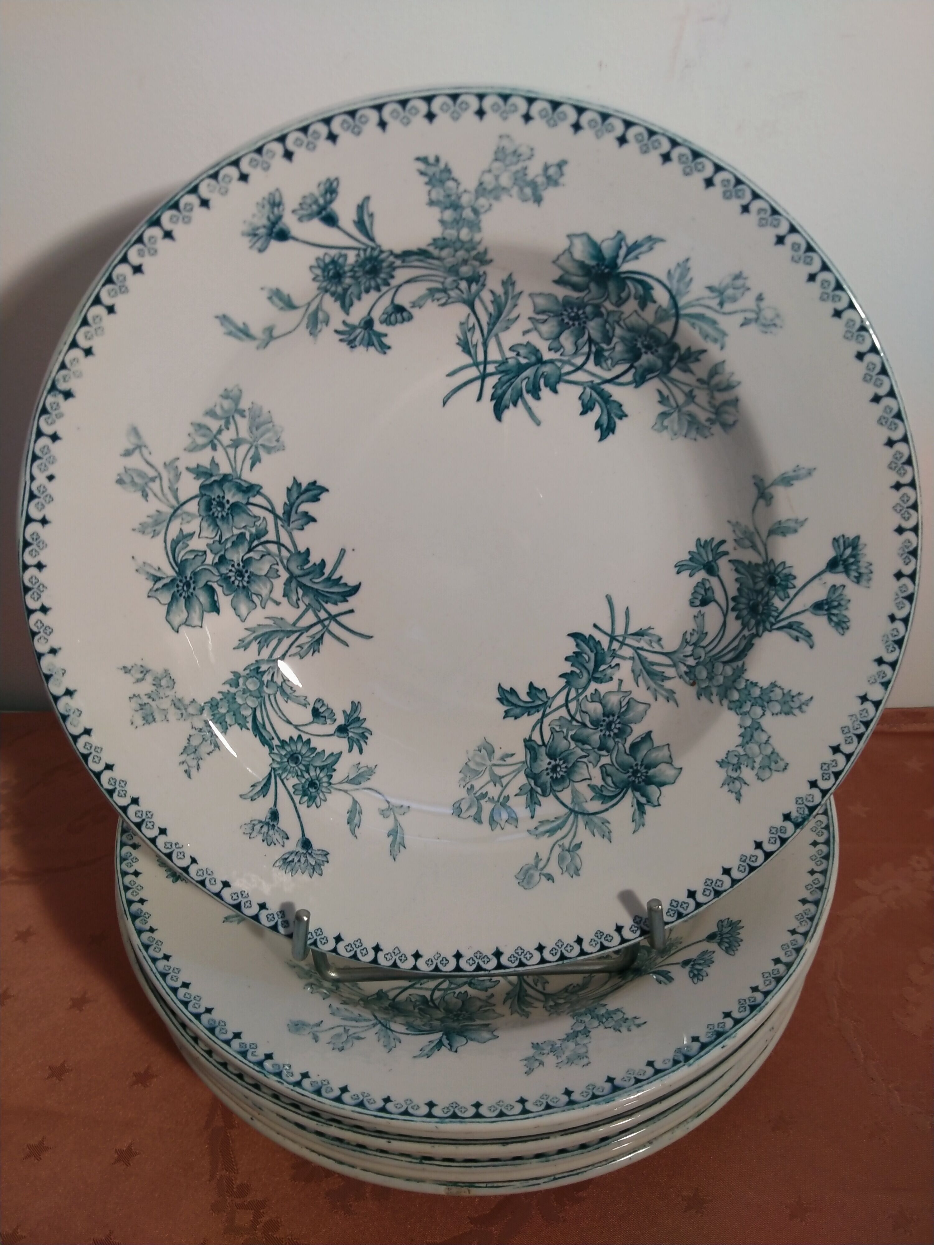 Hollow plate Sarreguemines UC model Elvire