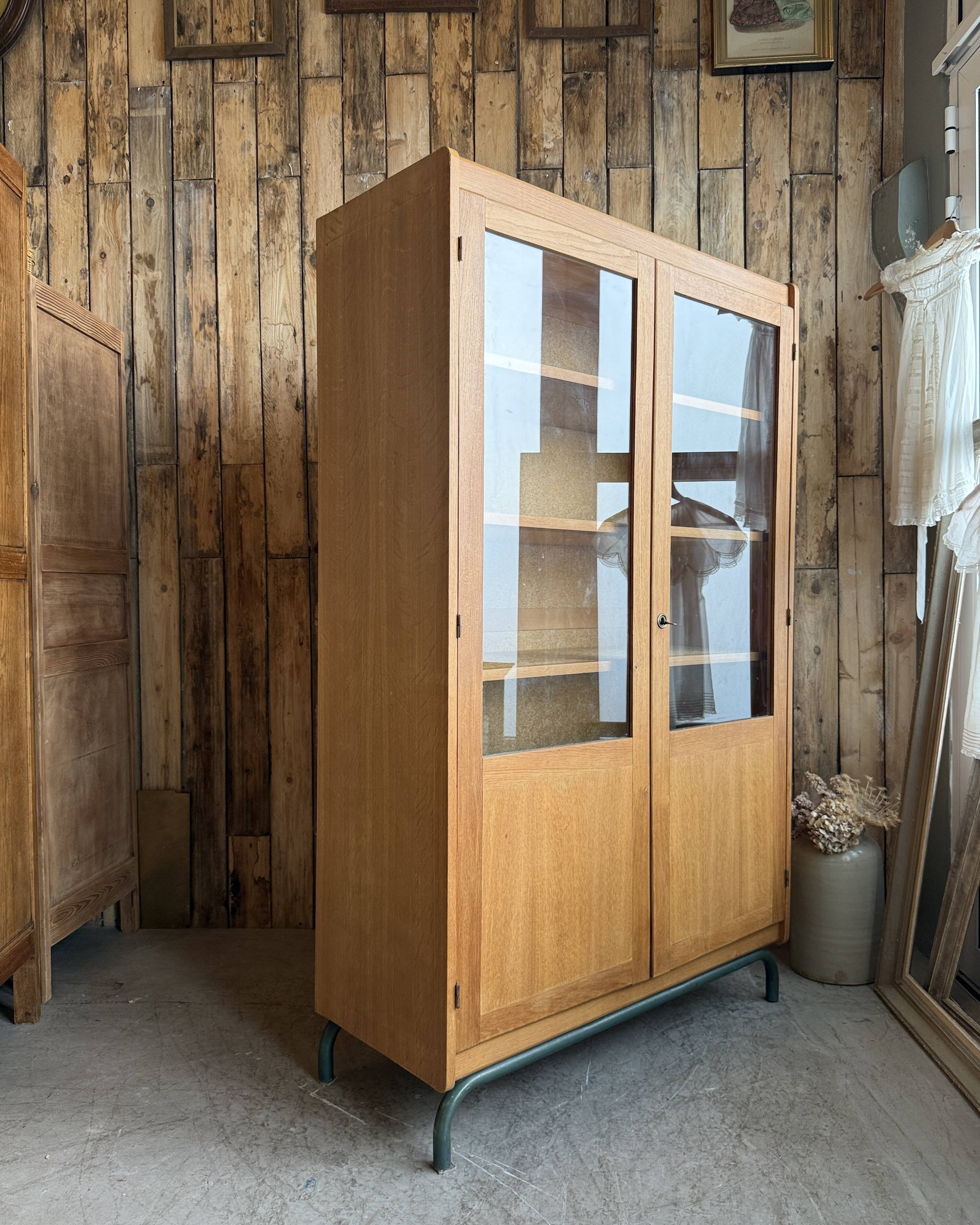Vintage school display cabinet (renovated)