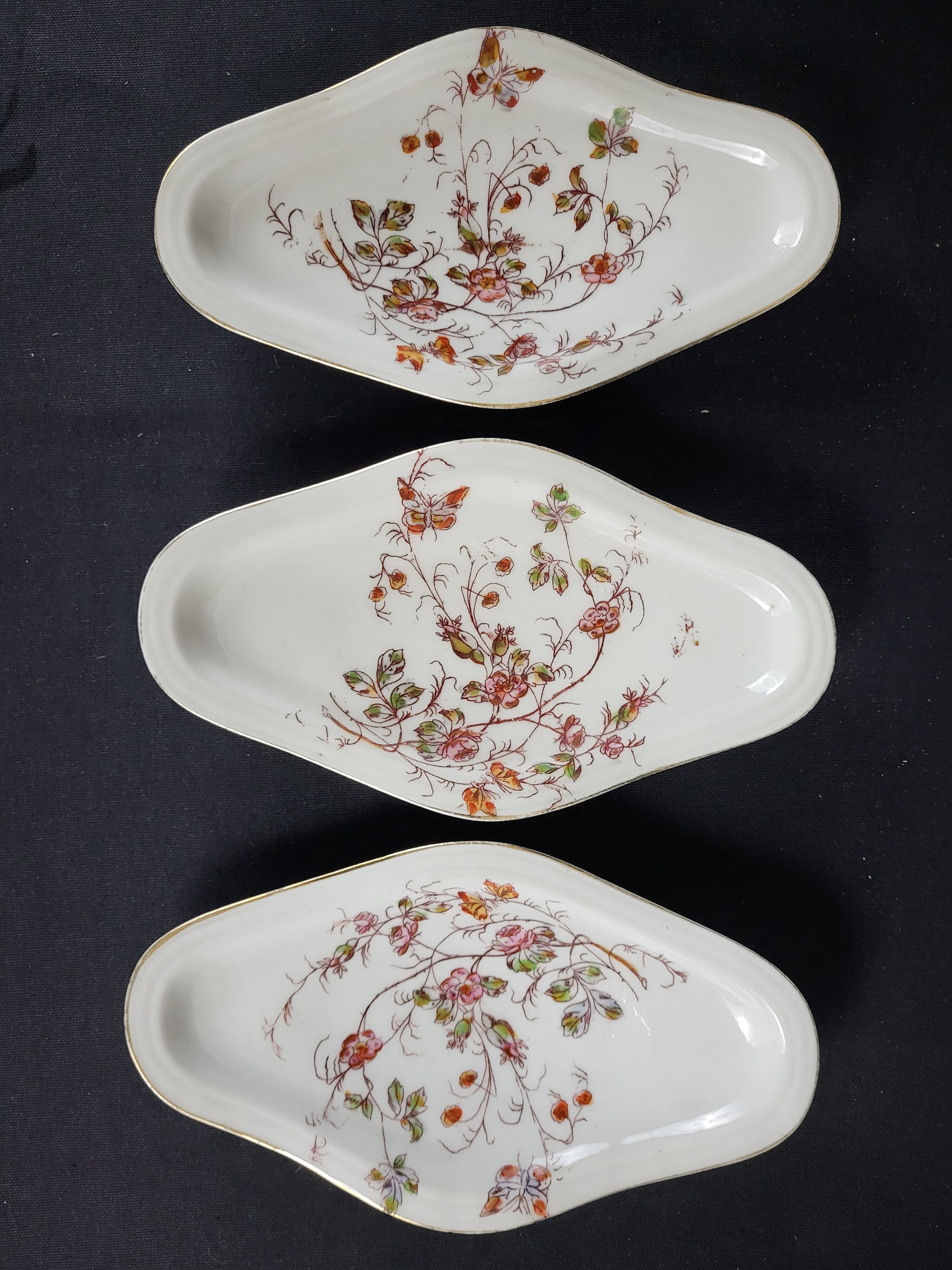 Porcelain table service Paris "à la ville St Denis" - New products