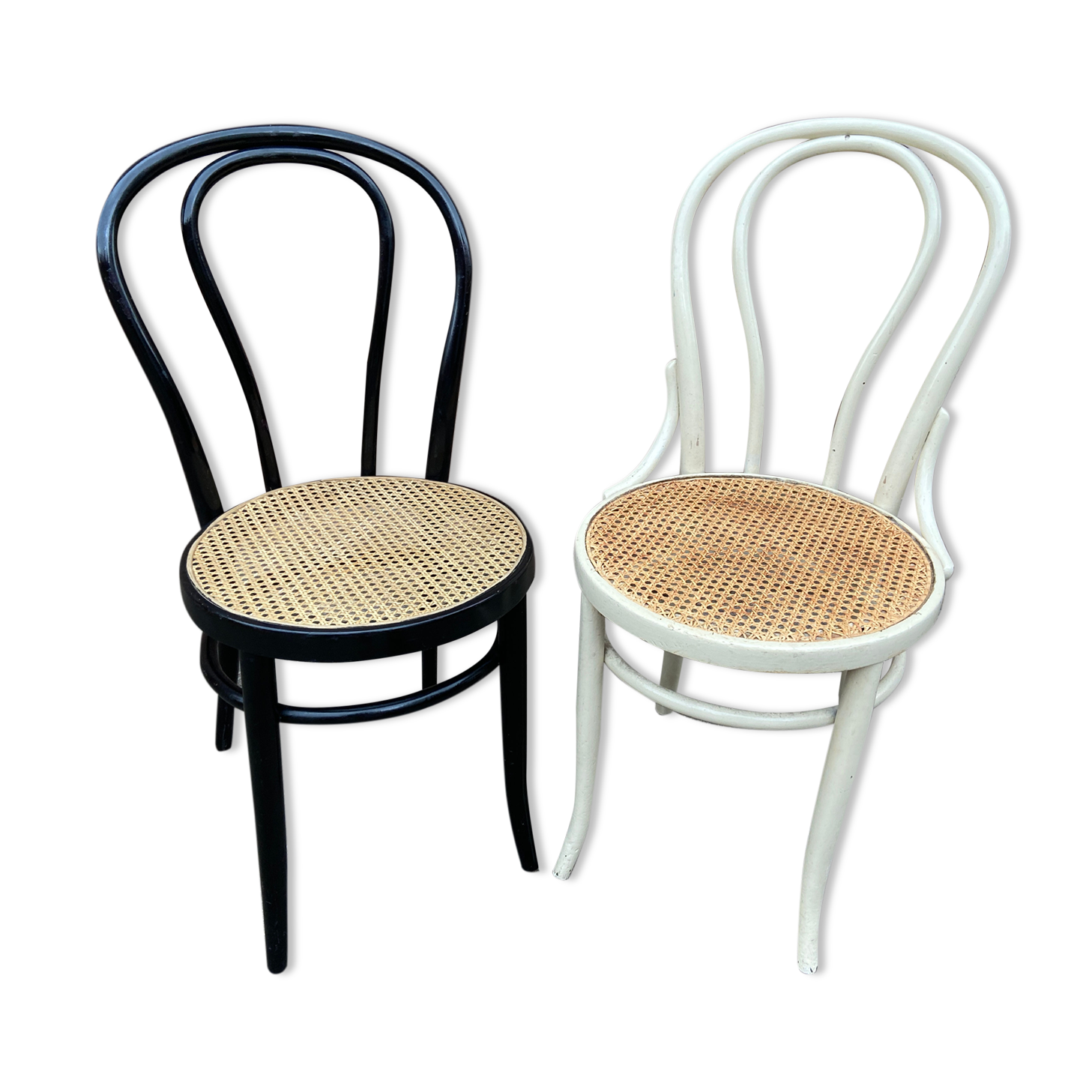 Pair of Viennese bistro chairs Bent wood