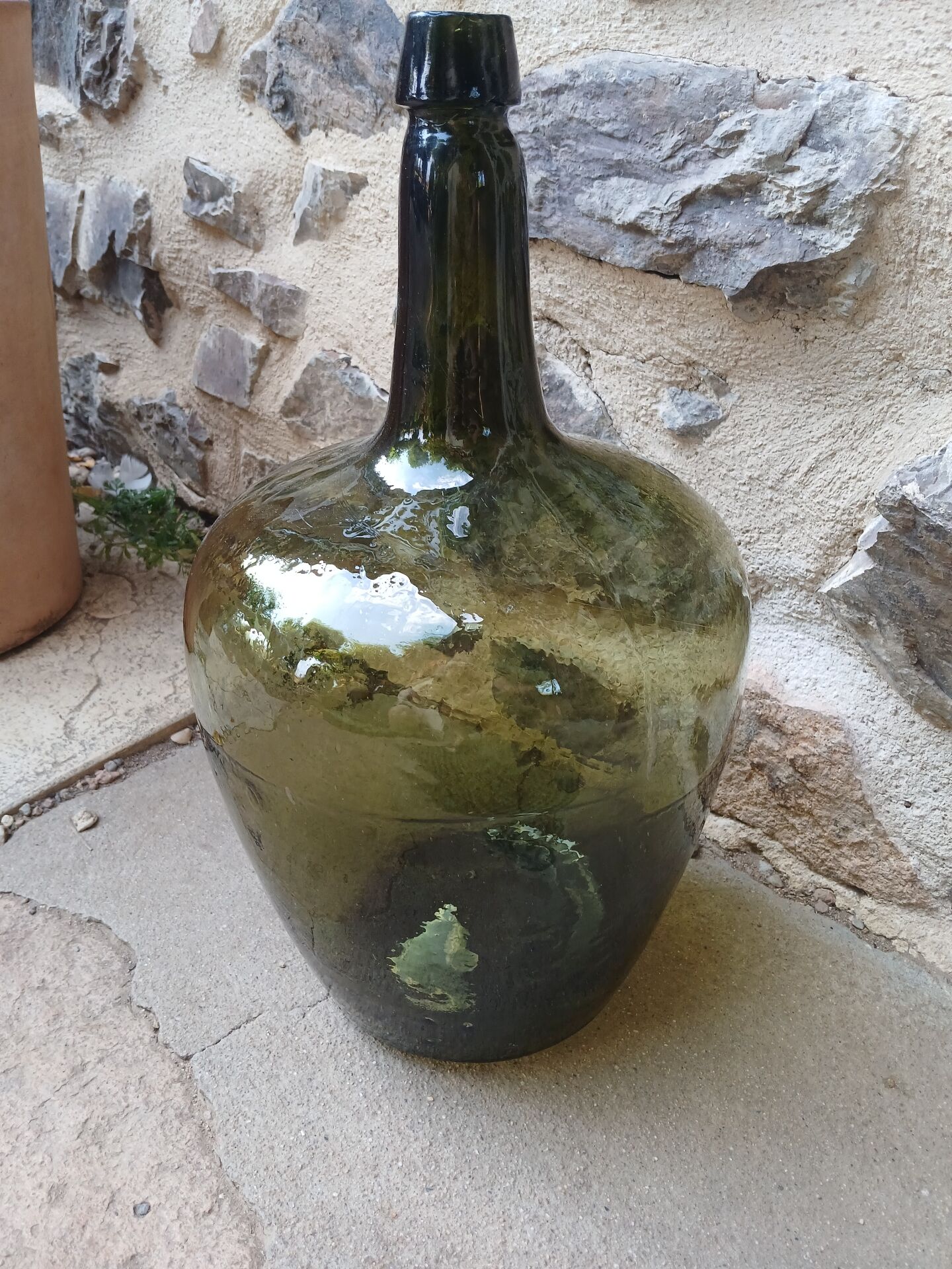 Old demijohn/ Dame Jeanne
