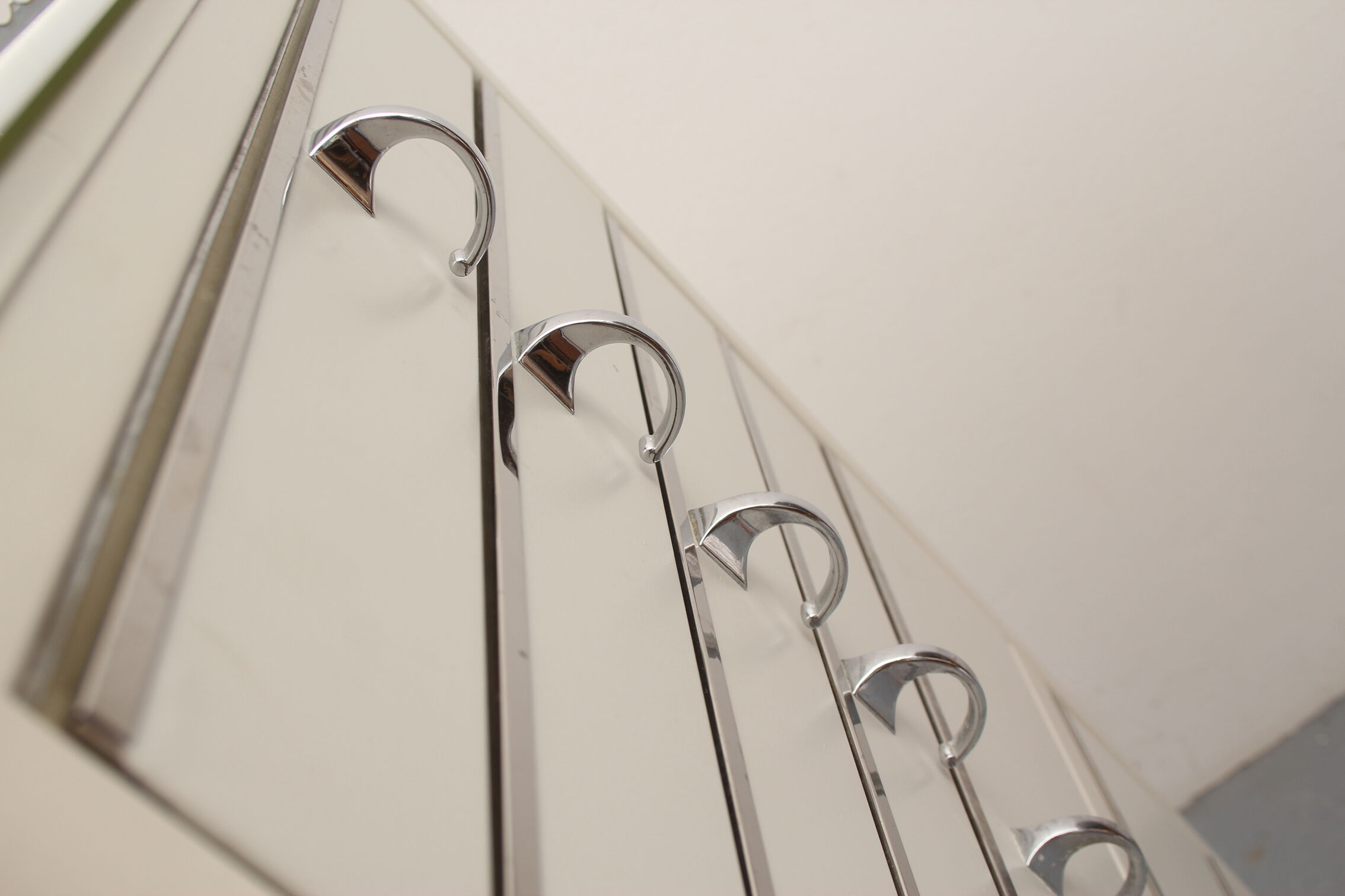 1950s doctors cabinet with drawers from Baisch