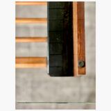 Table d'appoint en bois et verre