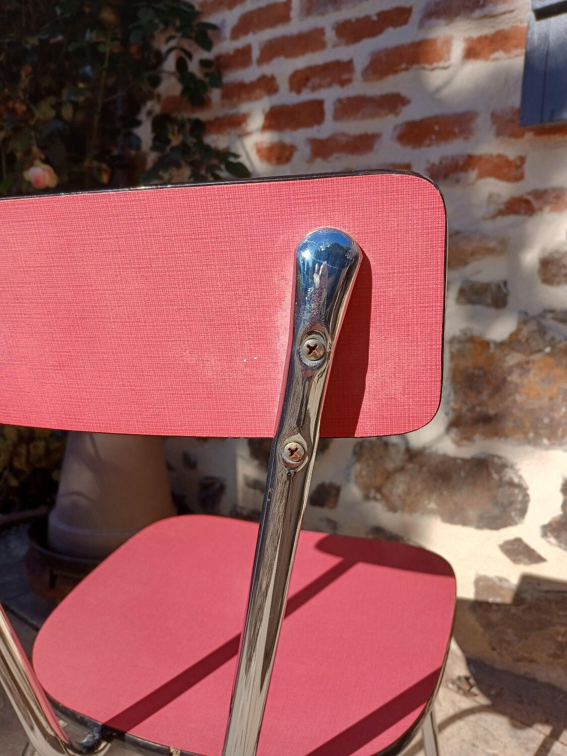 Chaise vintage en formica