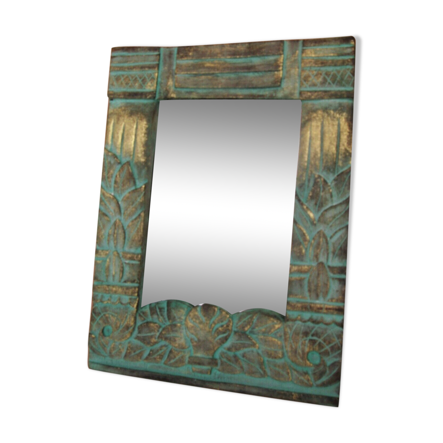 Petit miroir en bois sculpté à patine verte et dorée