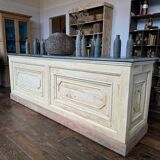 Large Pharmacy Counter